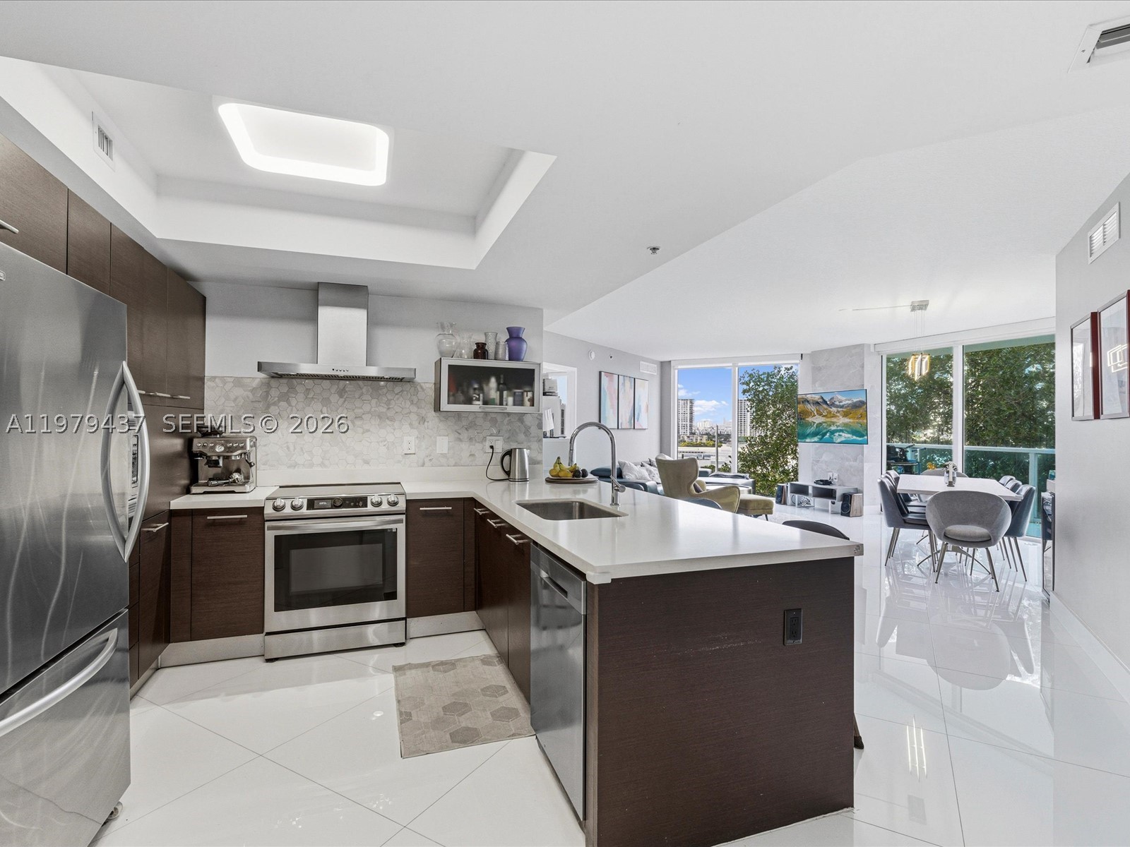 Sunny Isles Beach photo 4