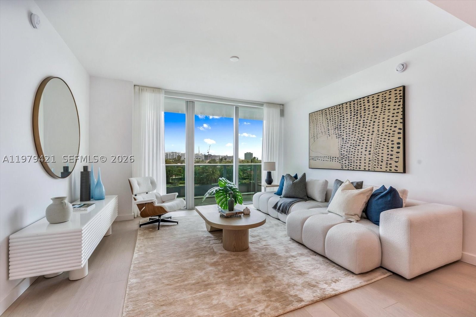 Bal Harbour photo 2
