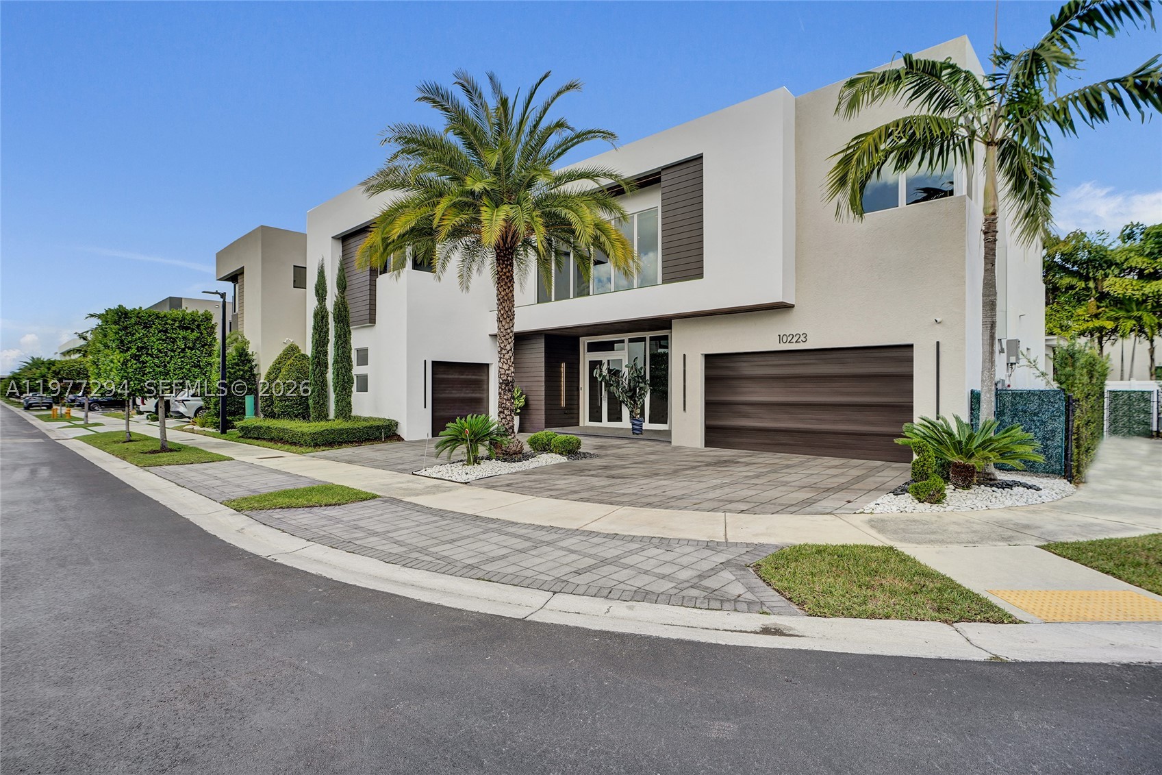 Doral photo 4