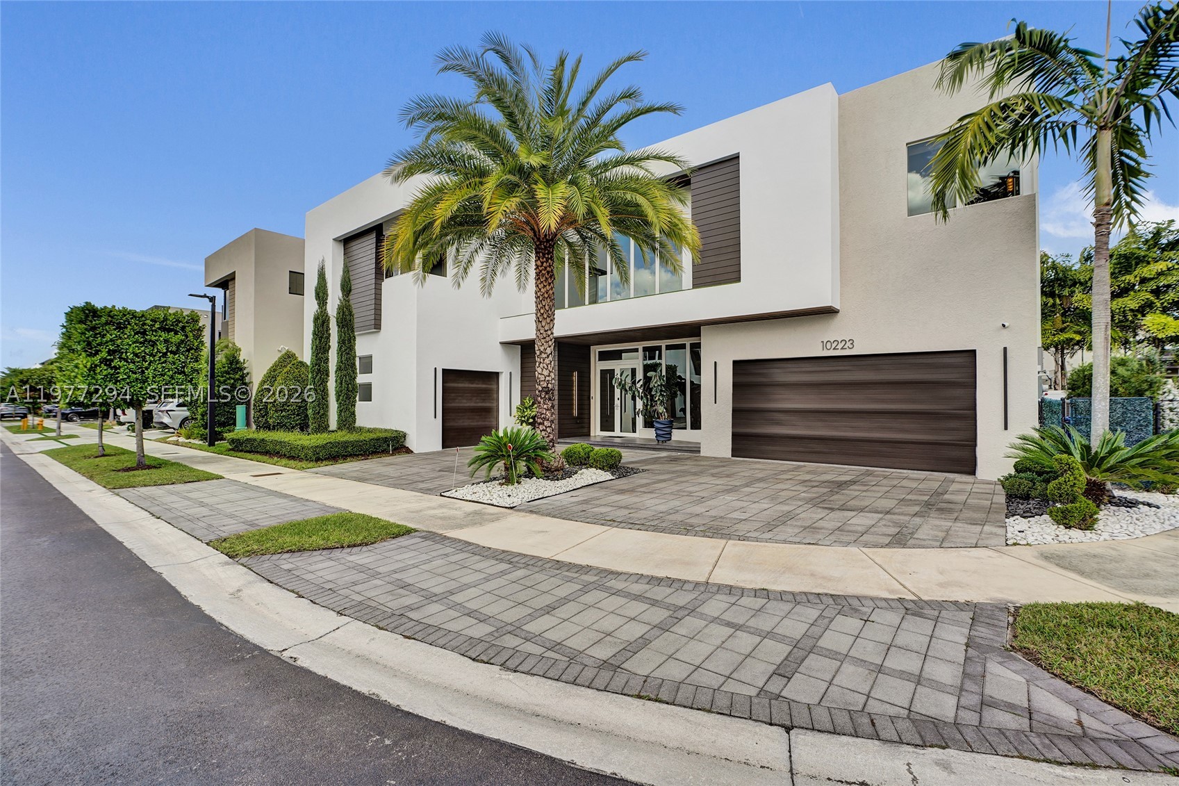 Doral photo 5
