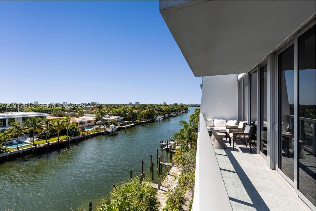 Bay Harbor Islands photo 5