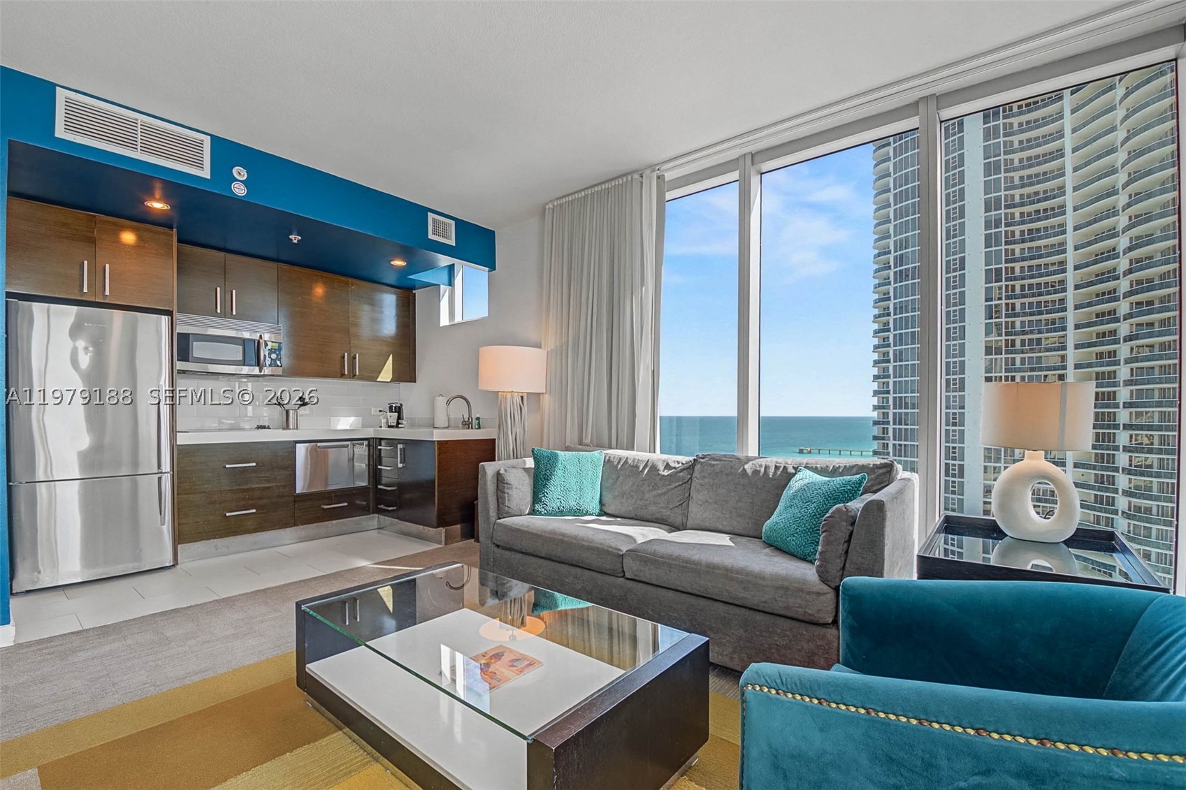 Sunny Isles Beach photo 1