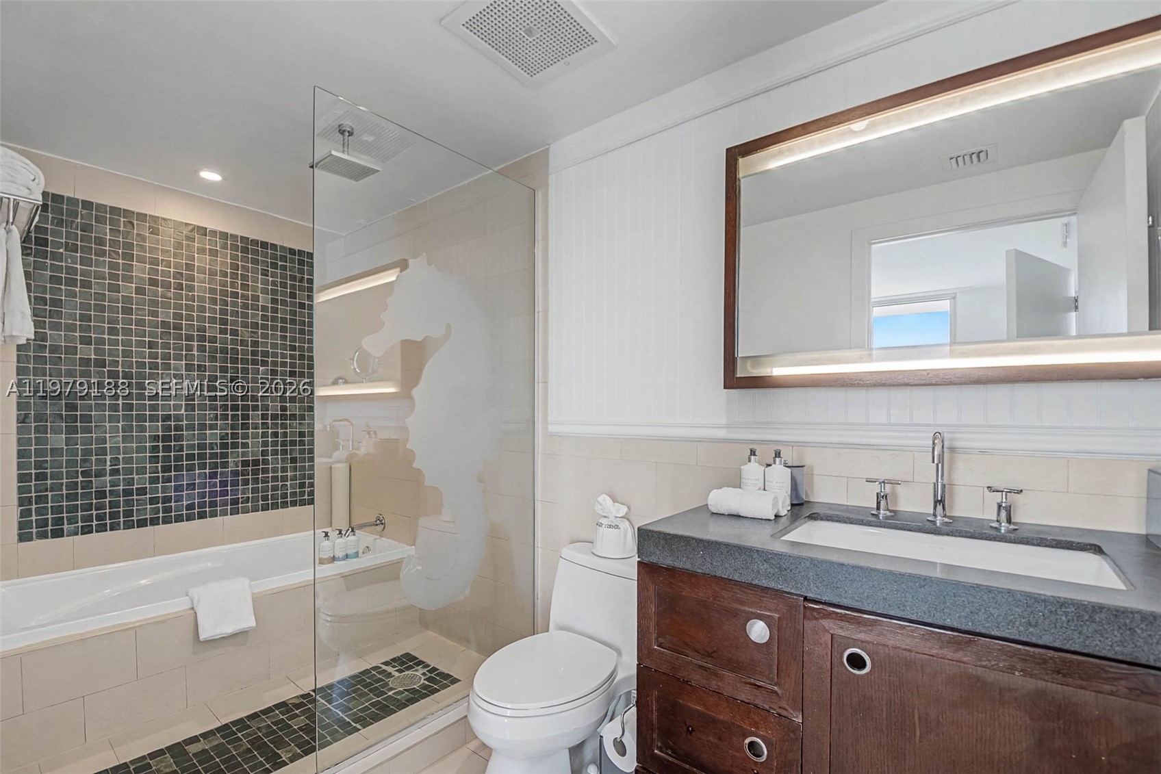 Sunny Isles Beach photo 5