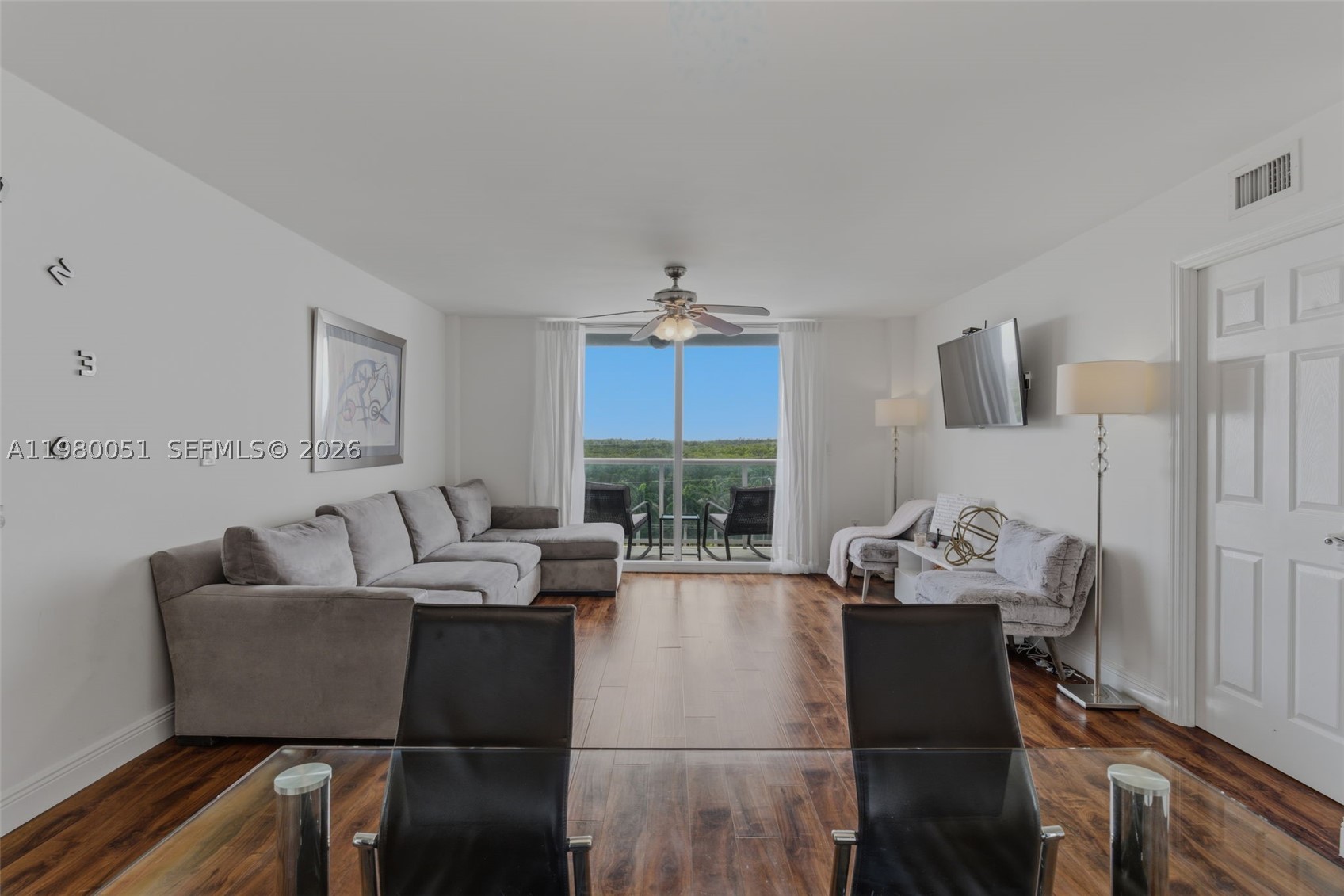 North Miami Beach photo 5