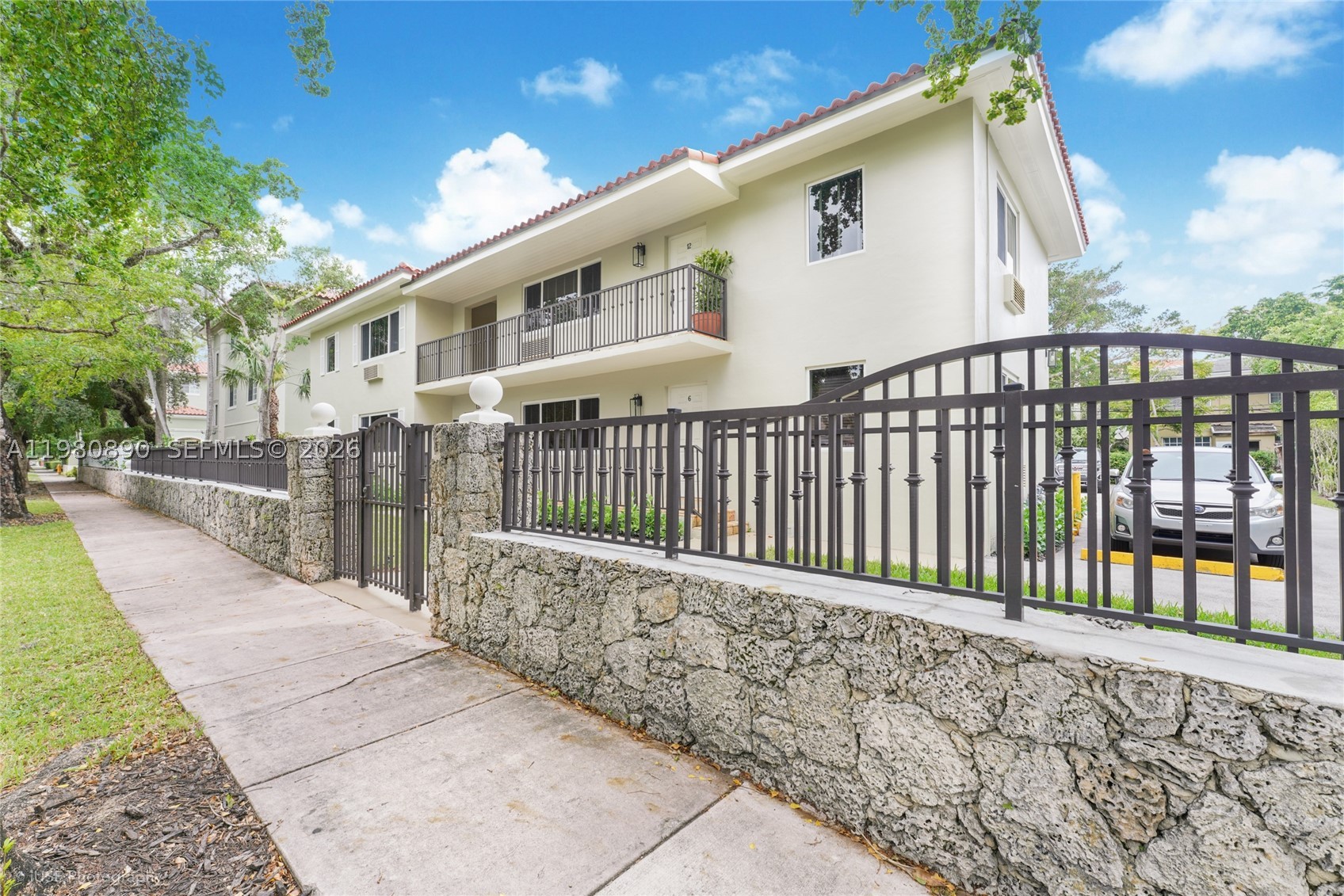 Coral Gables photo 2
