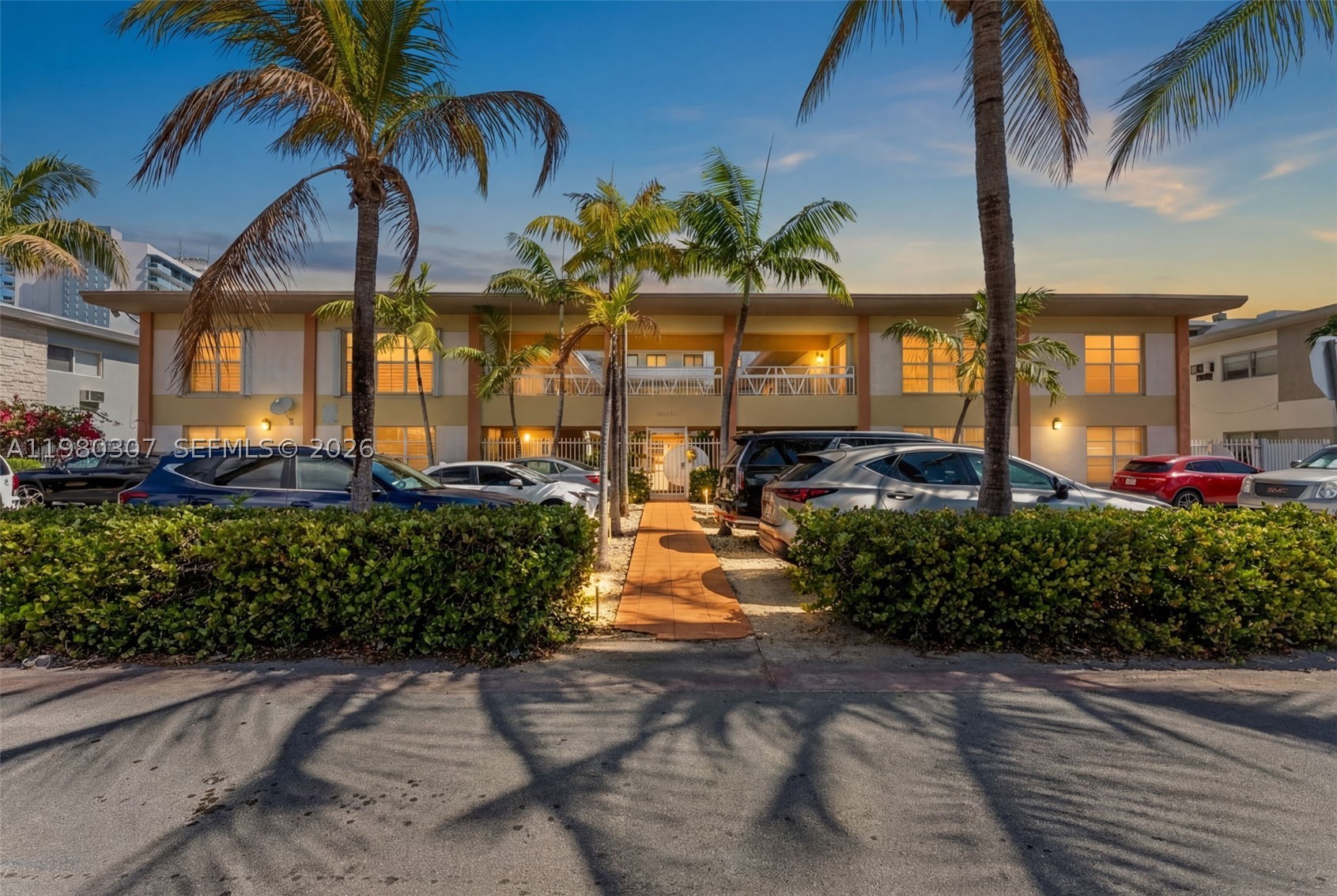 Miami Beach photo 1