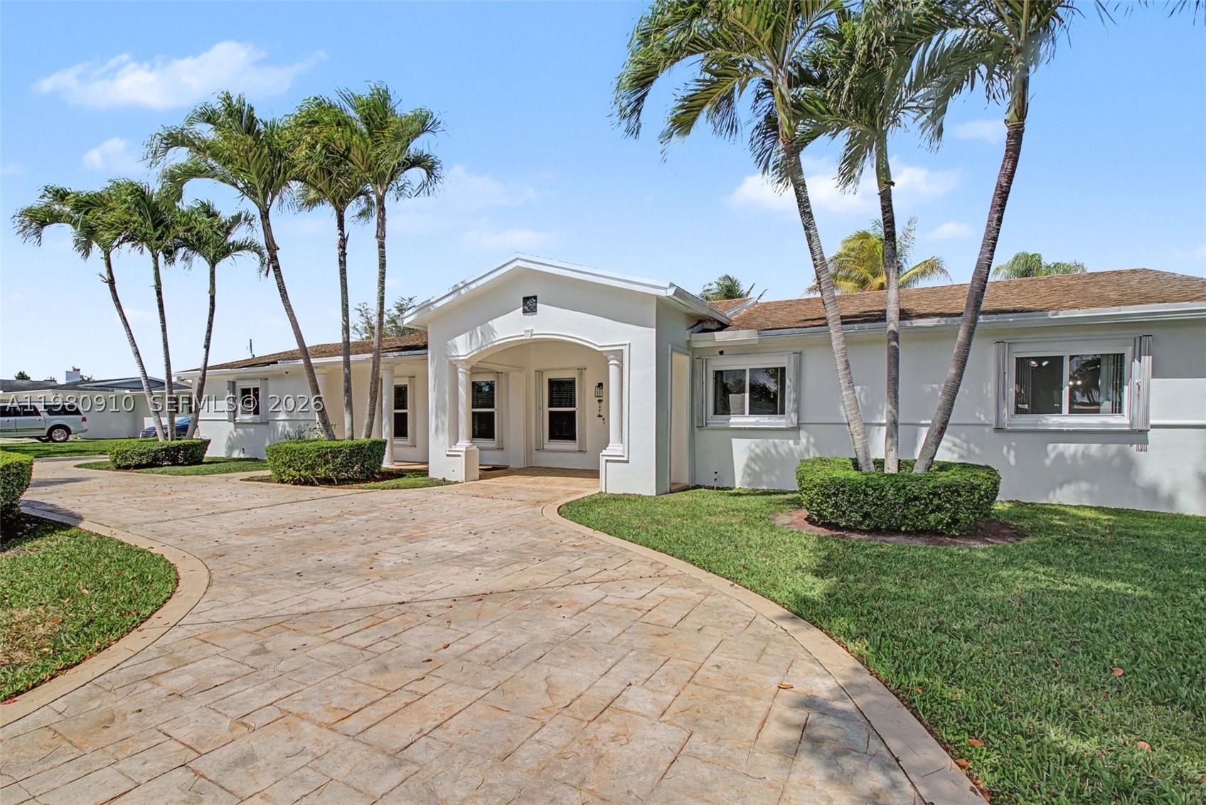 Palmetto Bay photo 1