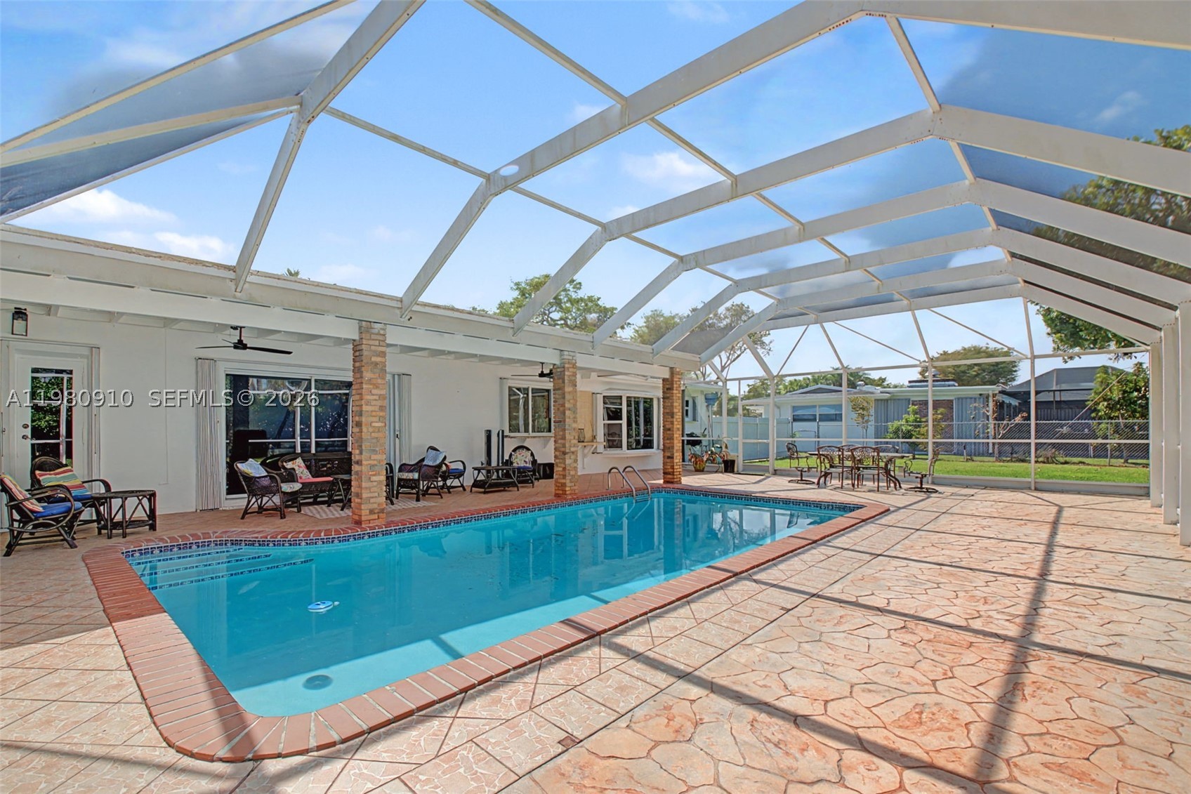 Palmetto Bay photo 2