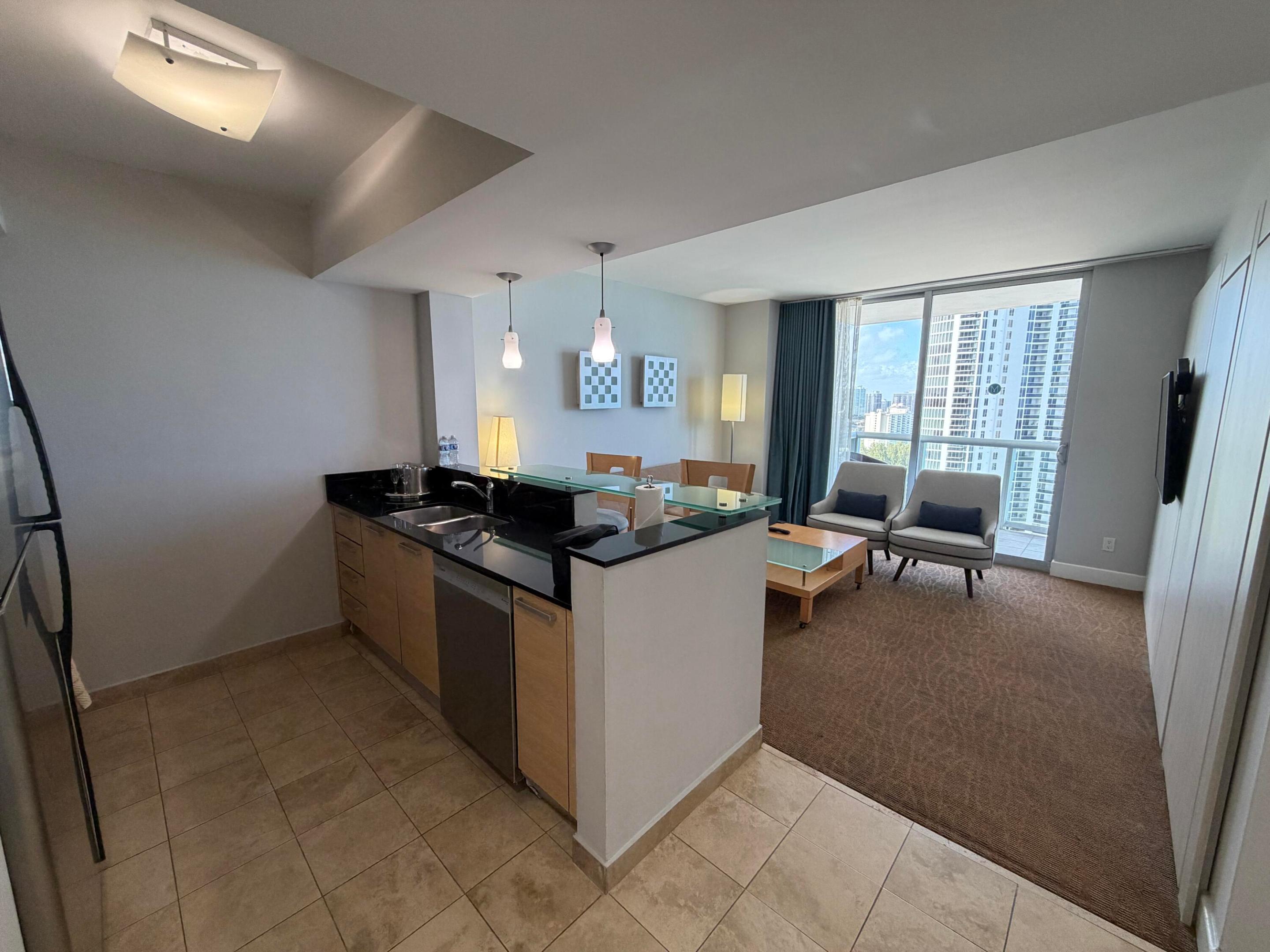 Sunny Isles Beach photo 2