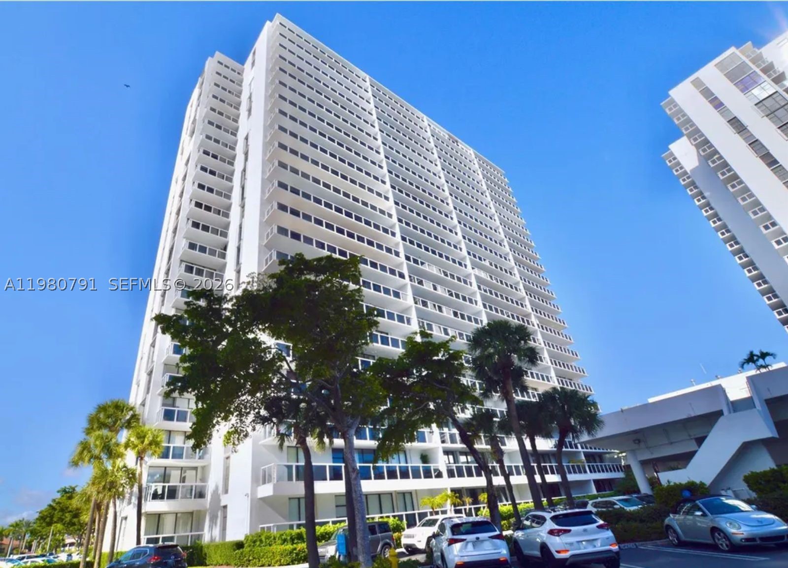 Aventura photo 1