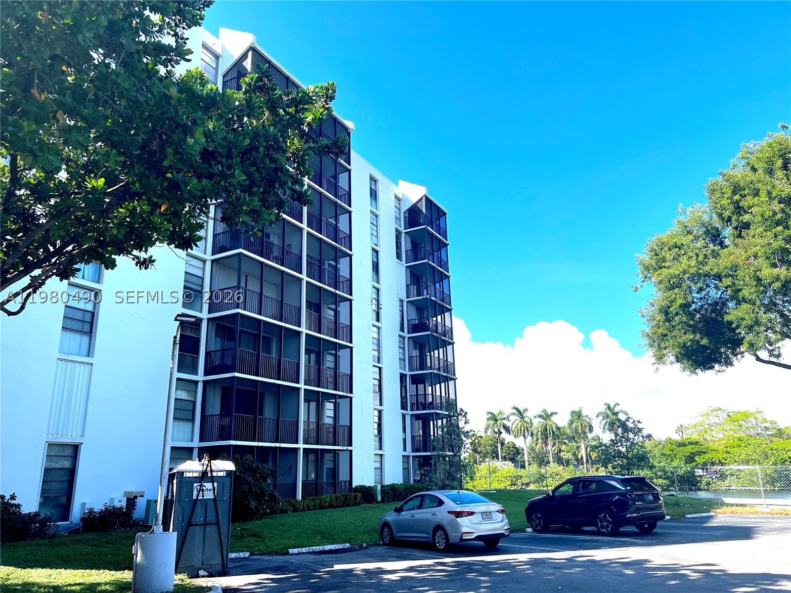 Aventura photo 1