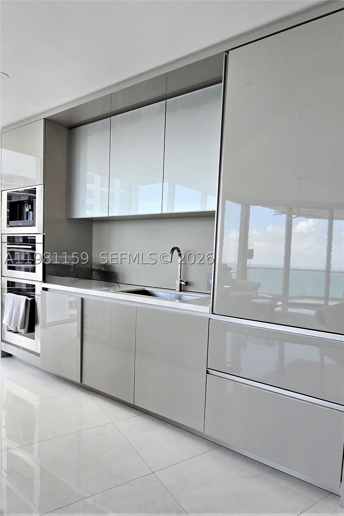 Sunny Isles Beach photo 5