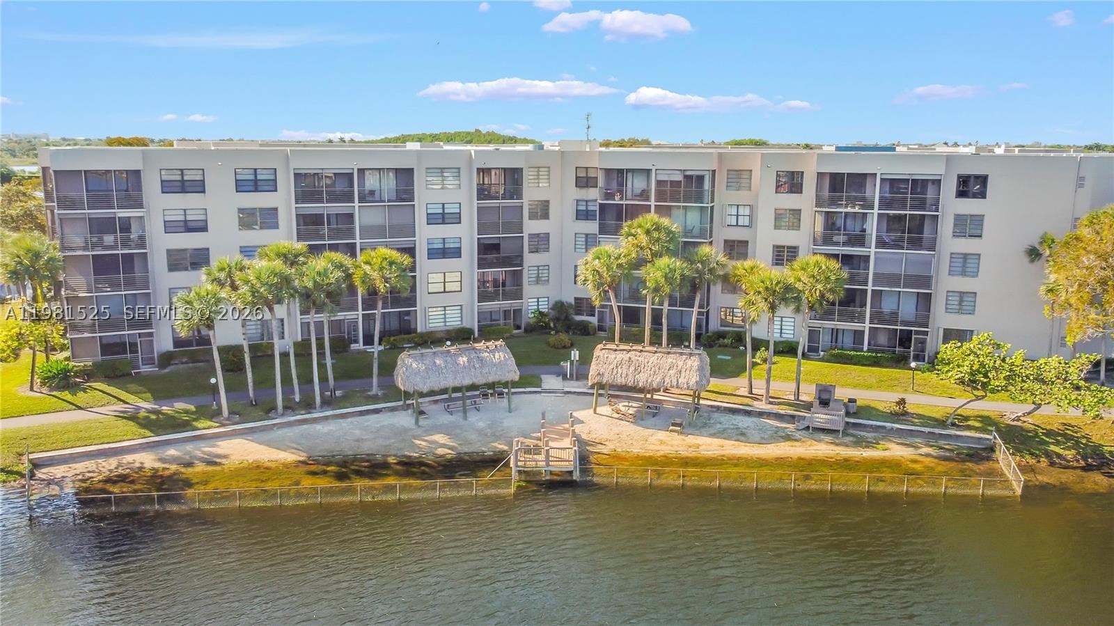 Pembroke Pines photo 1