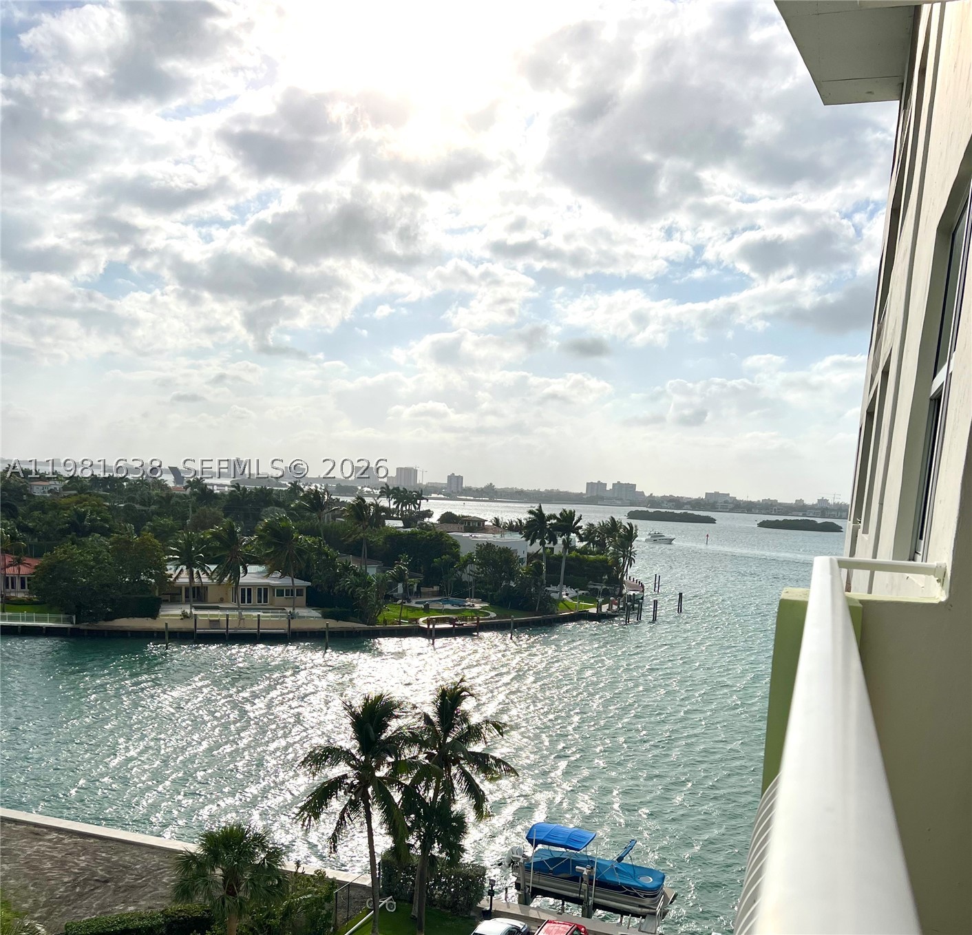 Bay Harbor Islands photo 3