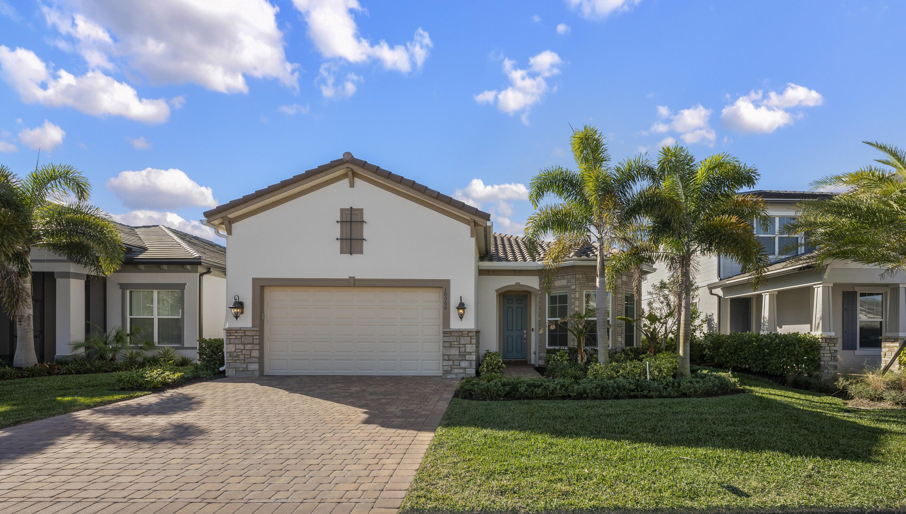 Palm Beach Gardens photo 1