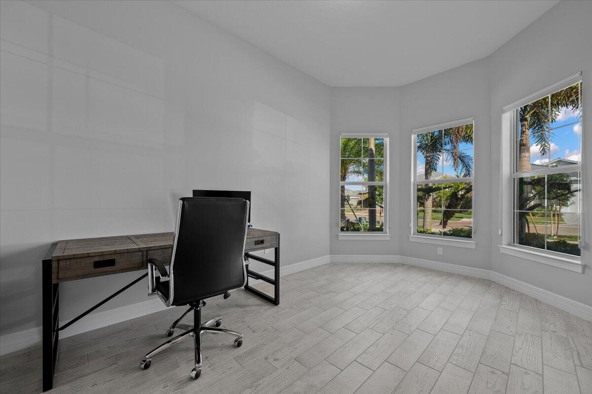 Palm Beach Gardens photo 2