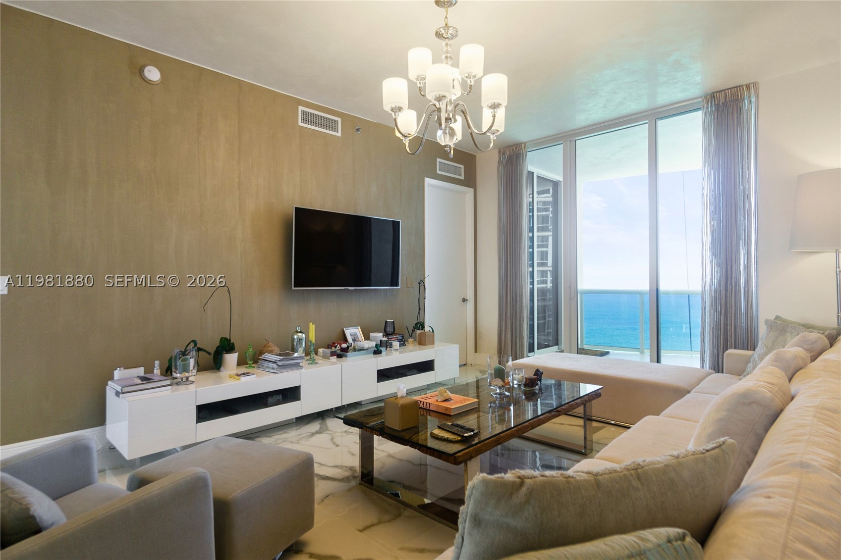 Sunny Isles Beach photo 2