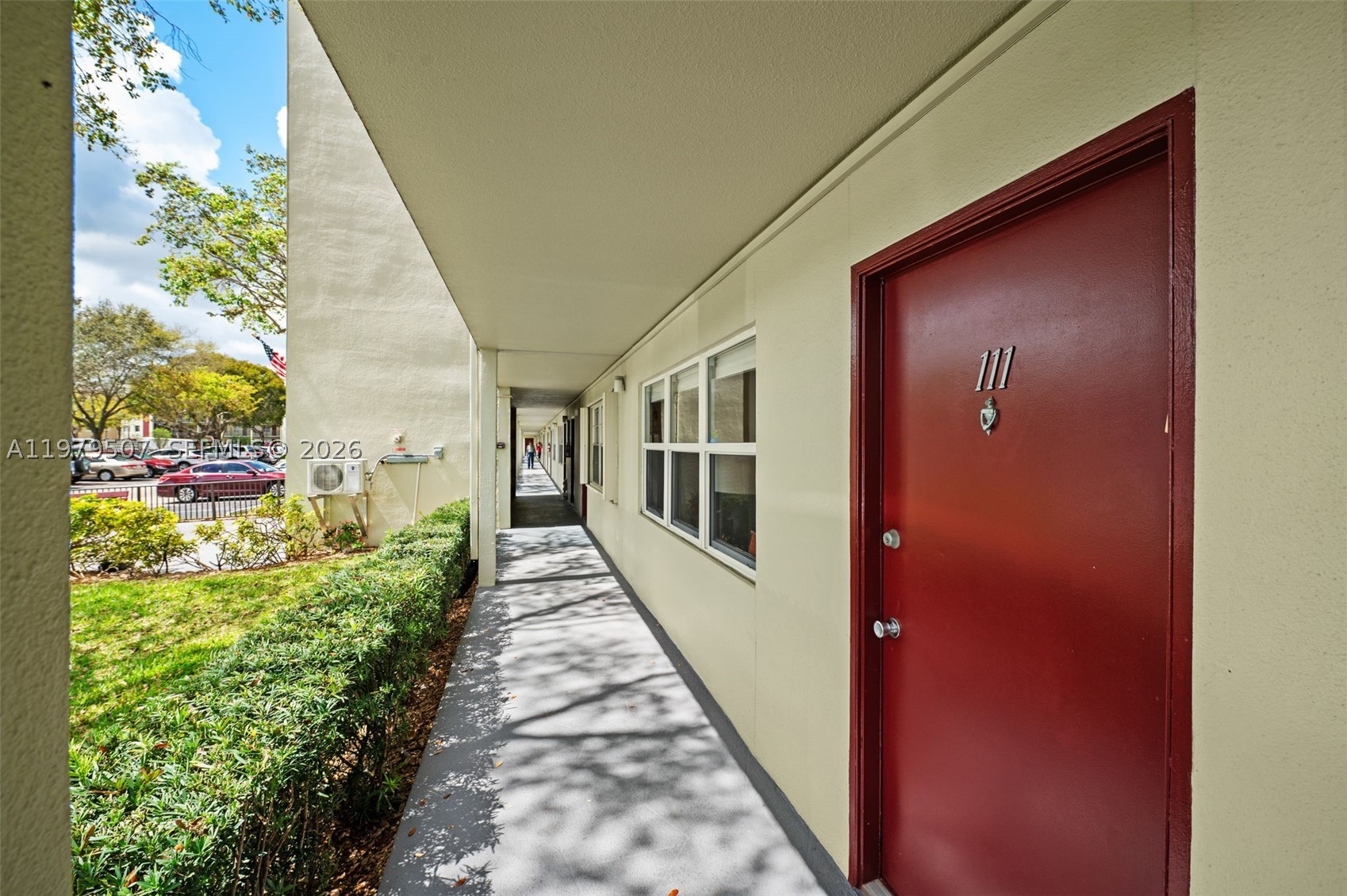 Pembroke Pines photo 2