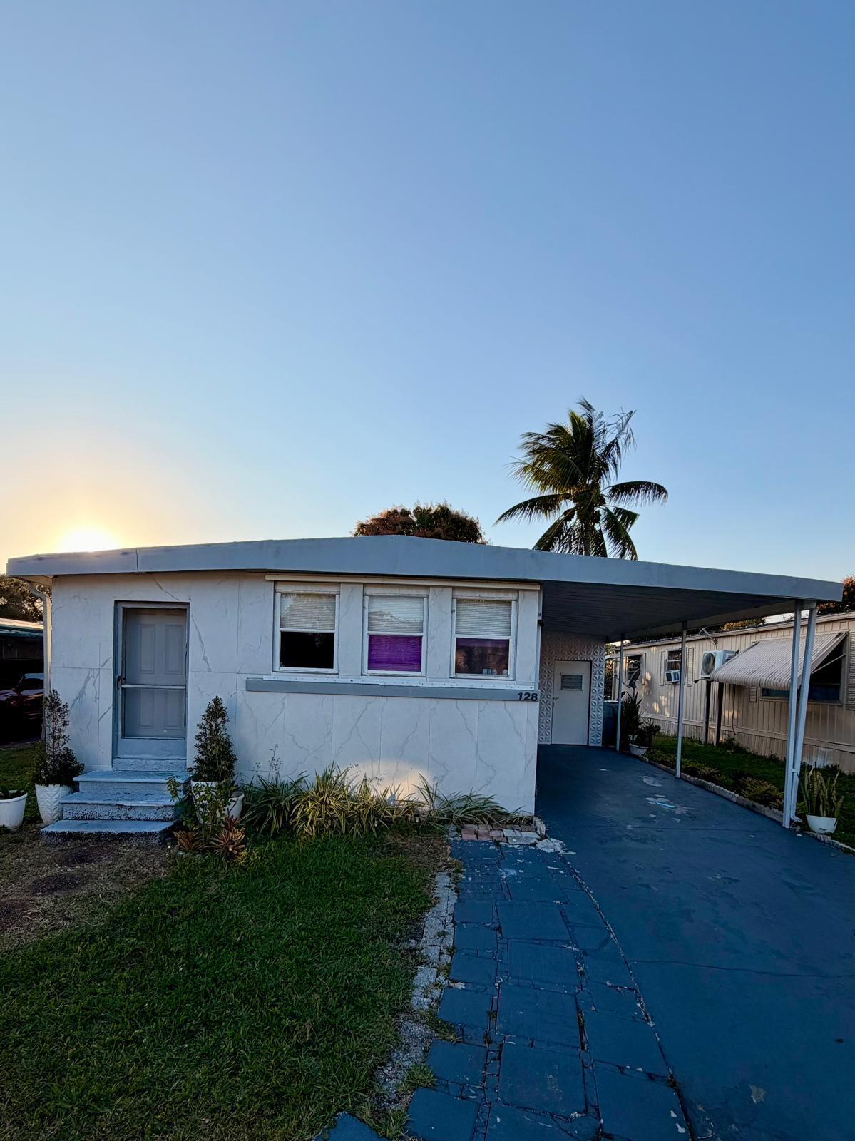 Pompano Beach photo 2