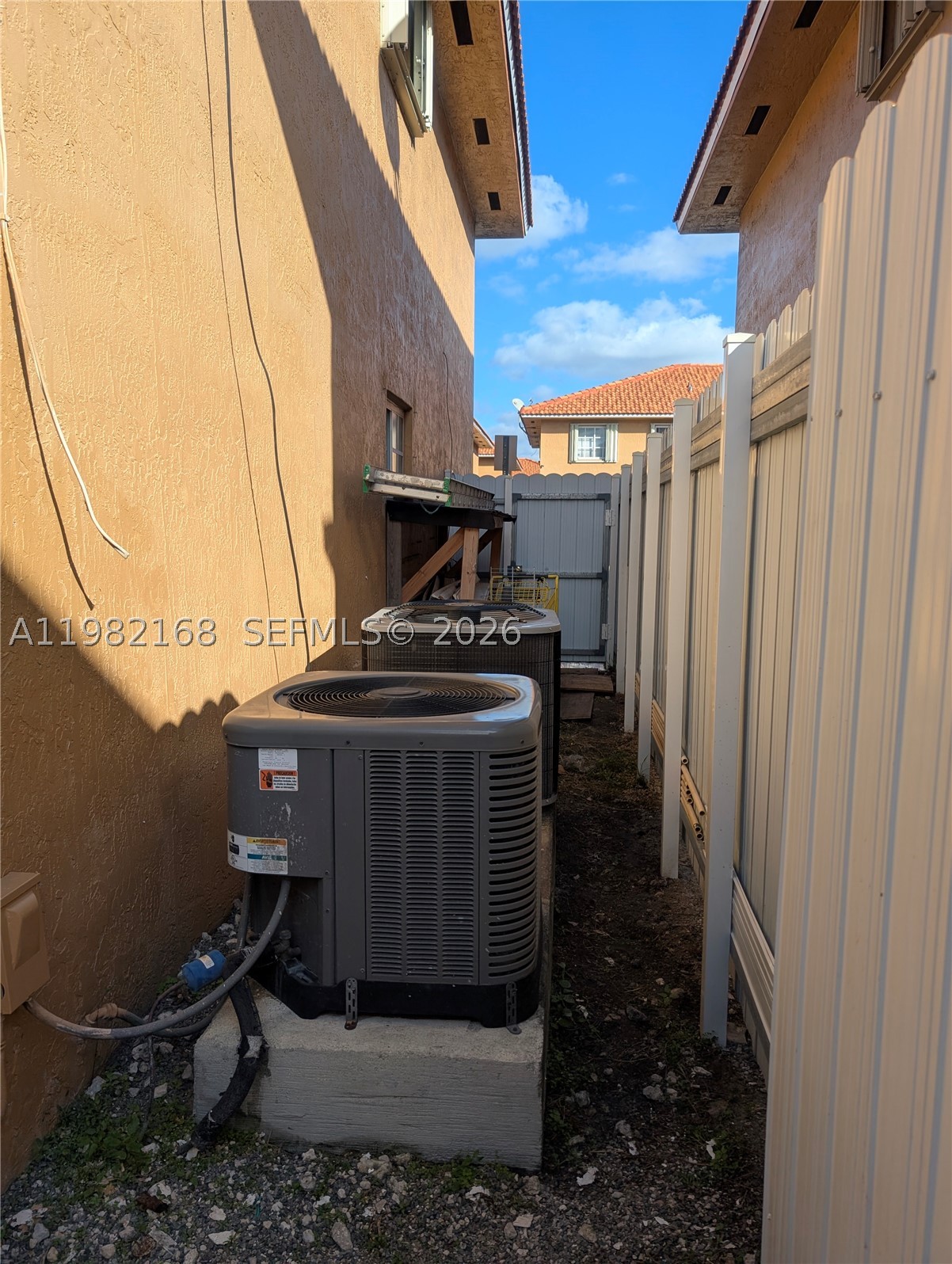 Hialeah photo 5