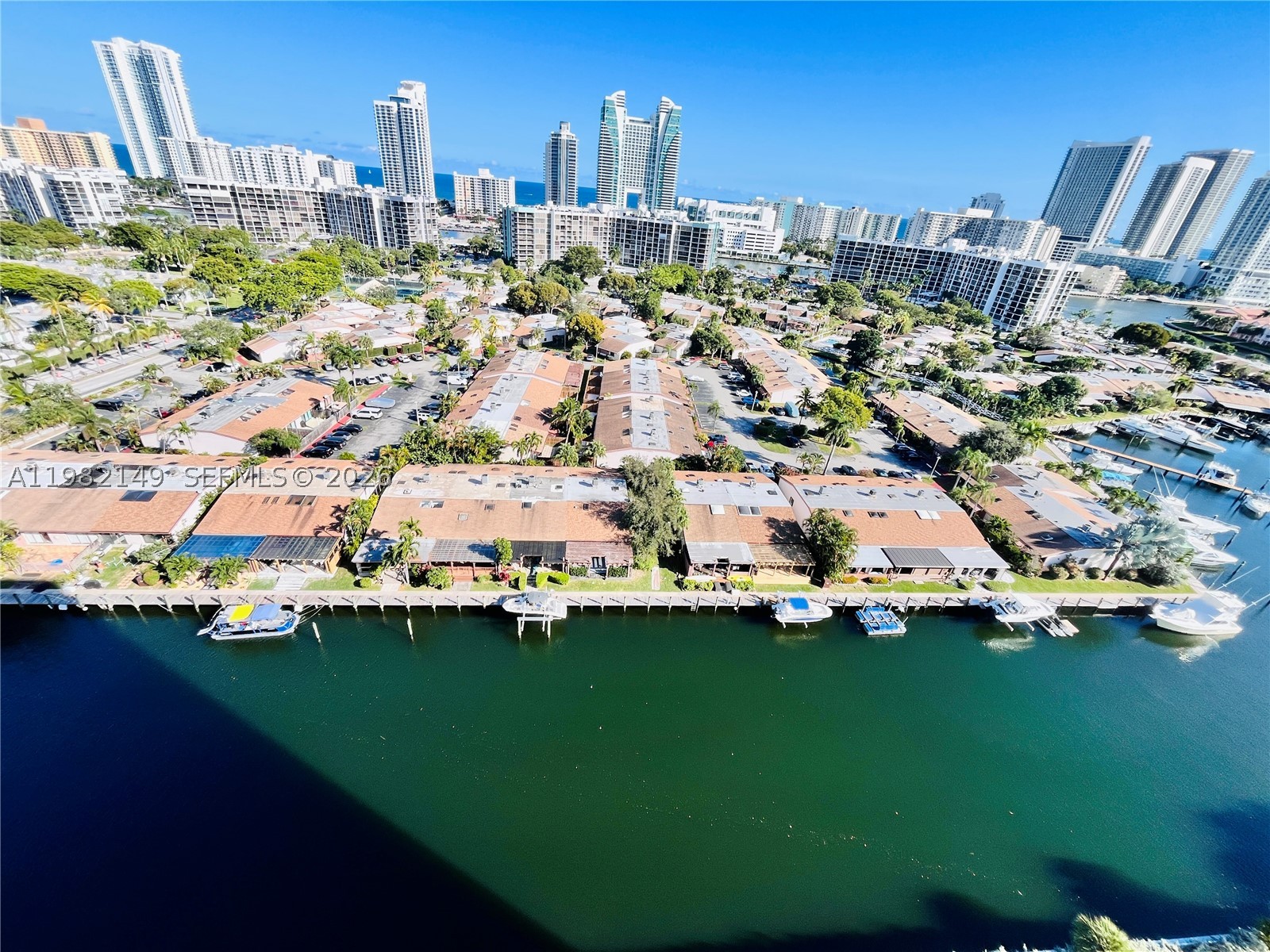Hallandale Beach photo 1