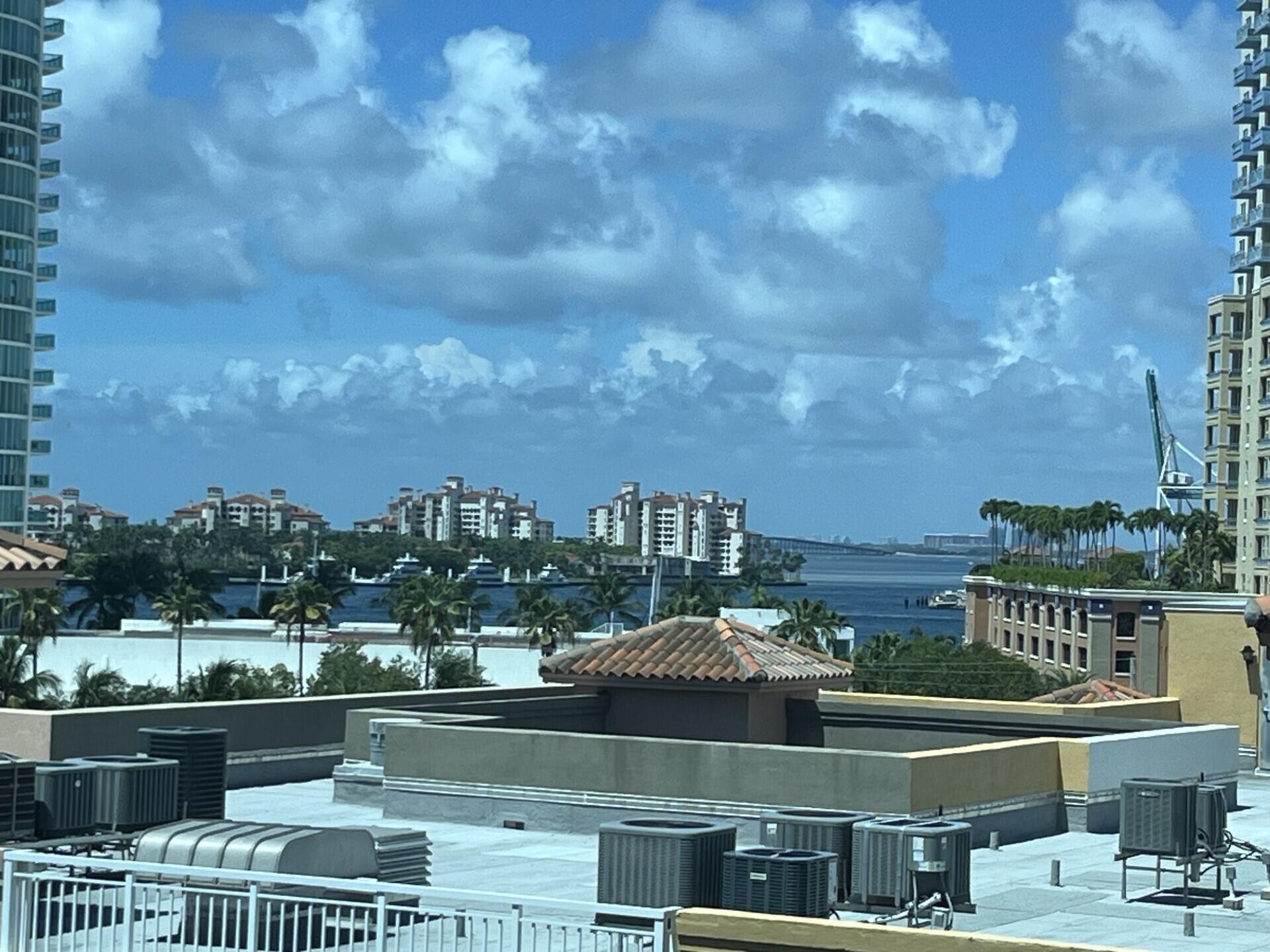 Miami Beach photo 4