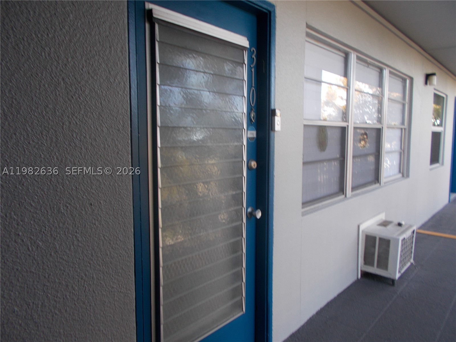 Pembroke Pines photo 2