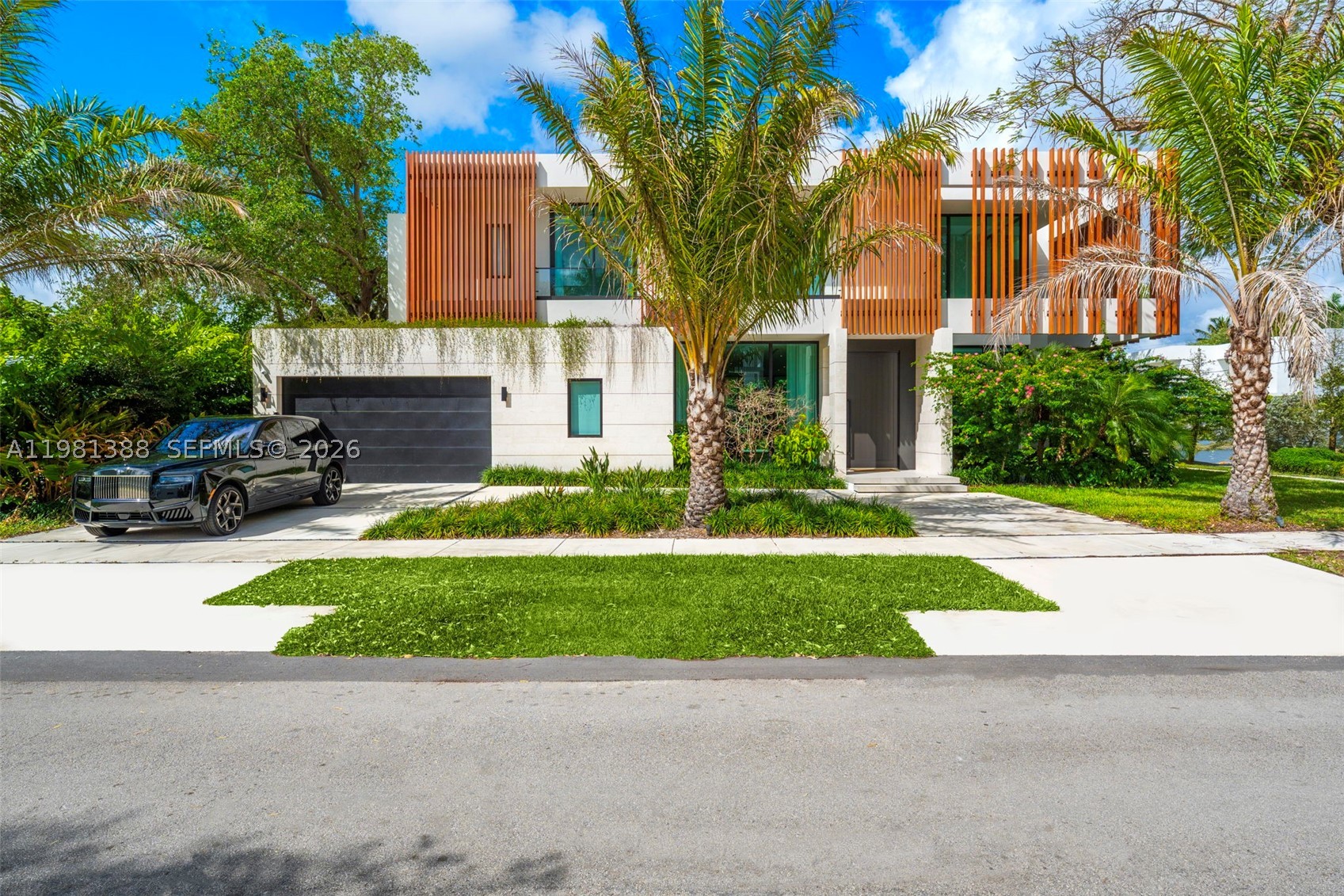 Miami photo 1