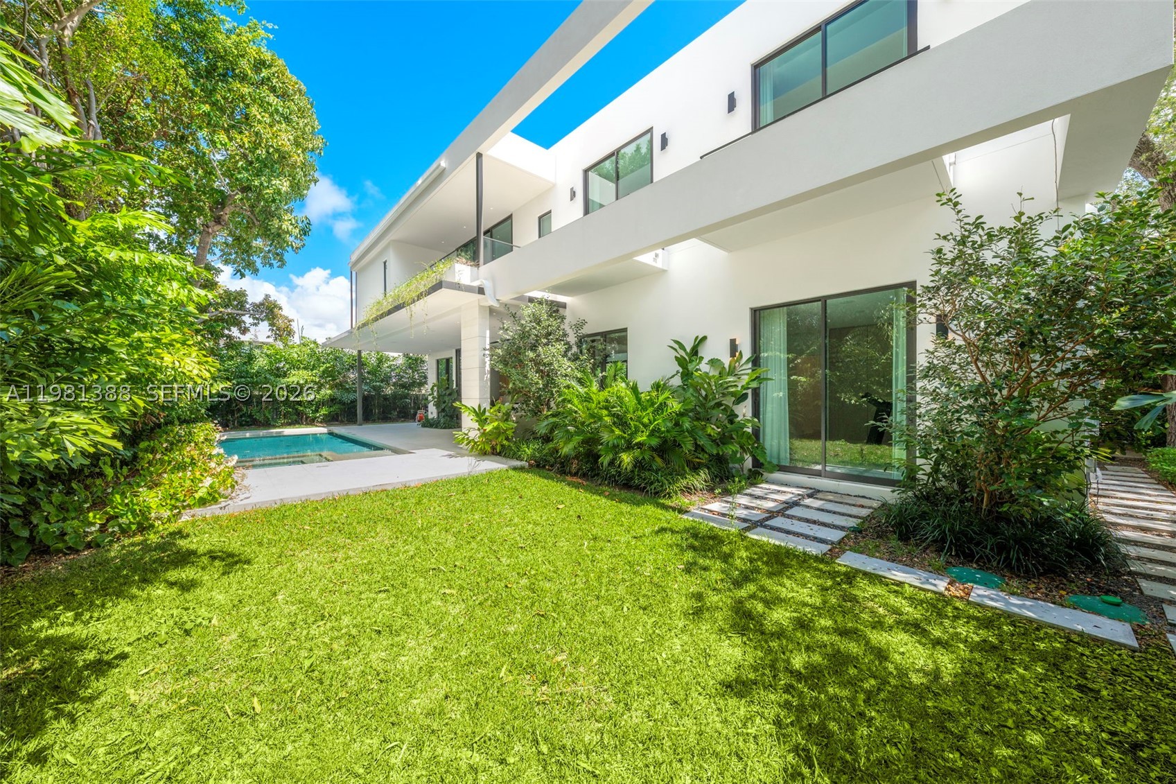 Miami photo 3