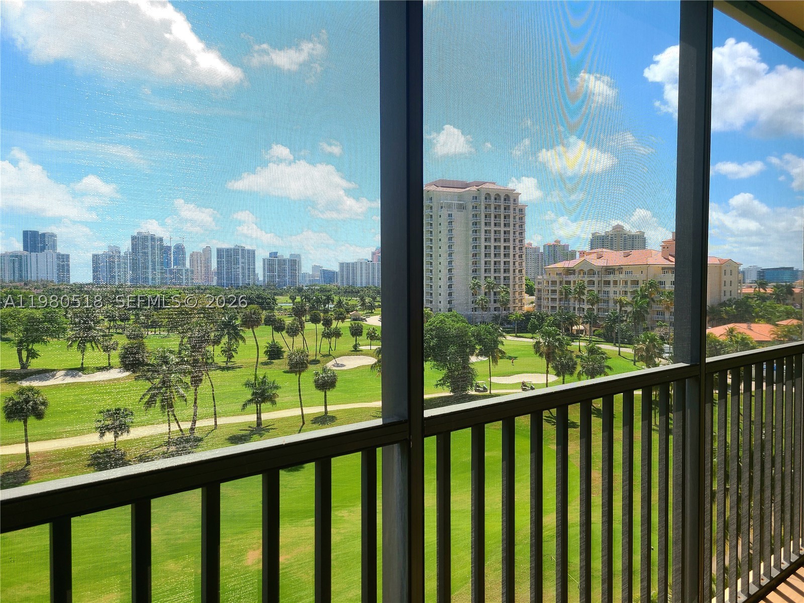 Aventura photo 1