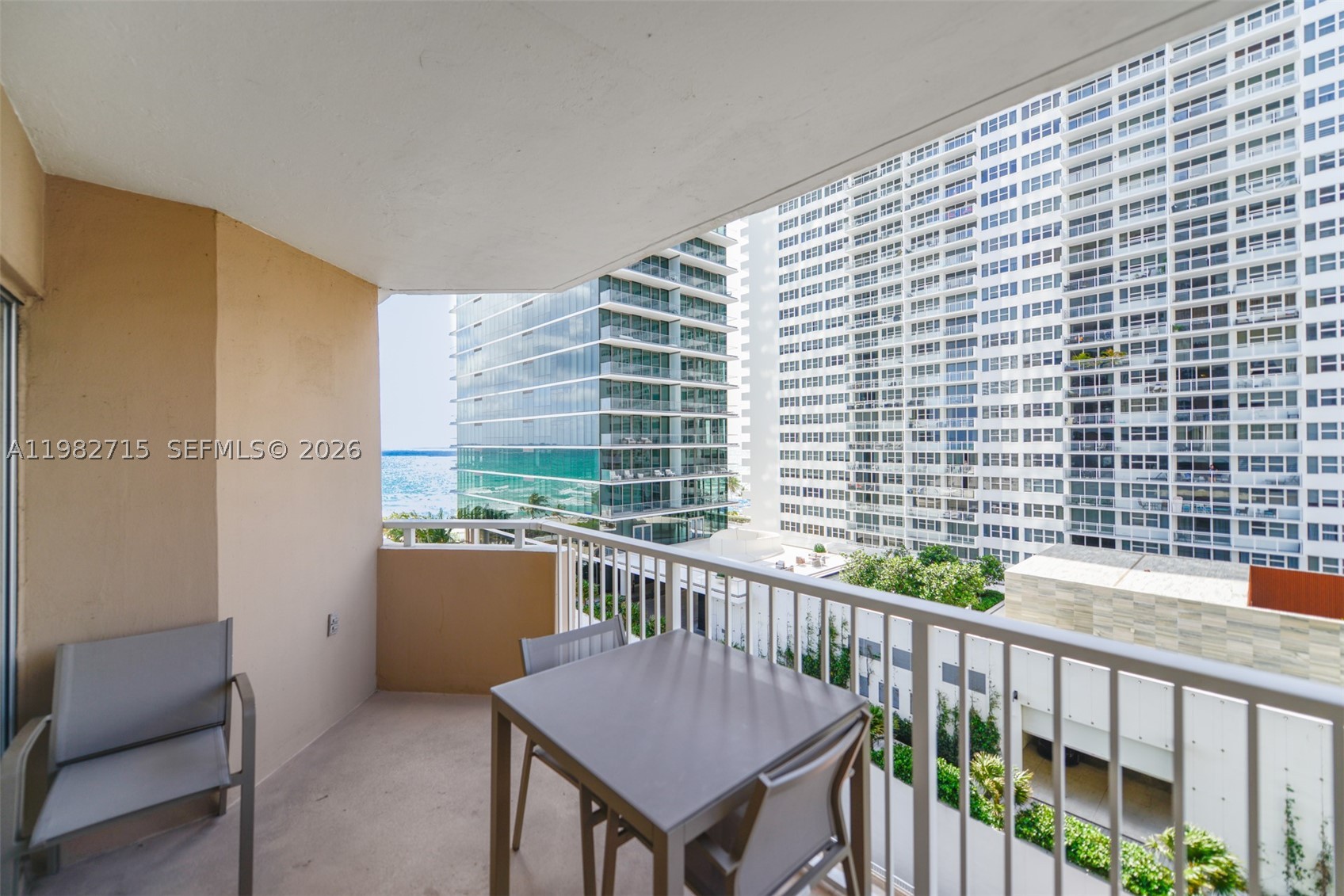 Hallandale Beach photo 5