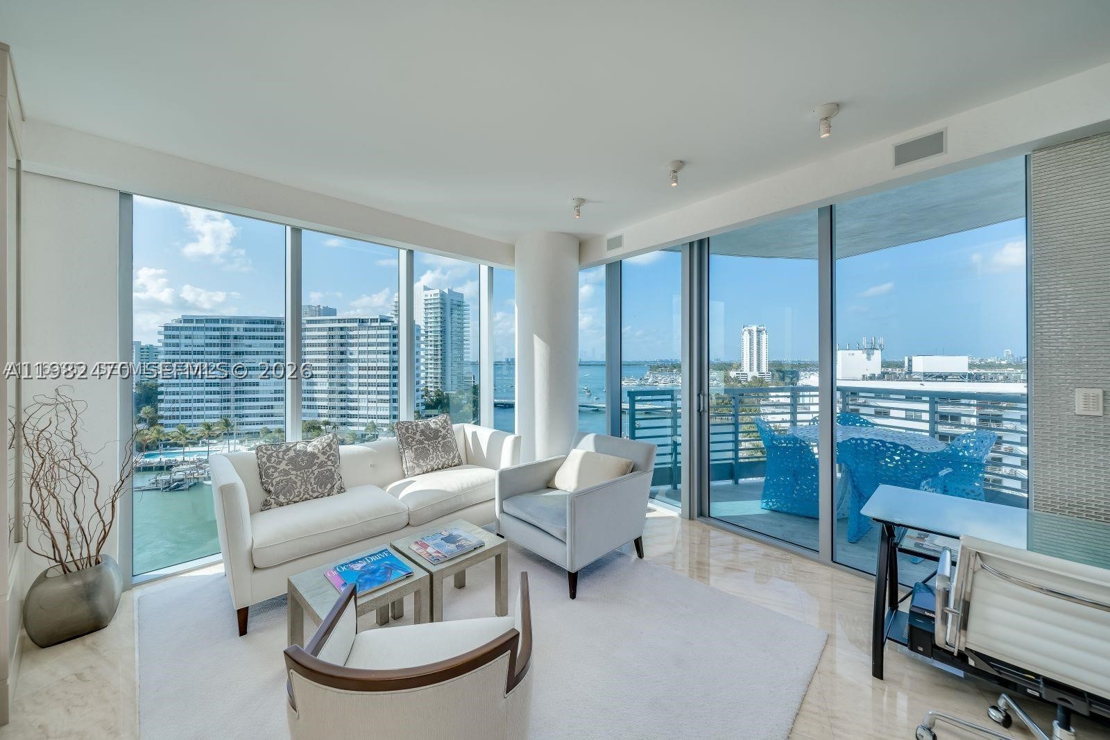 Miami Beach photo 1