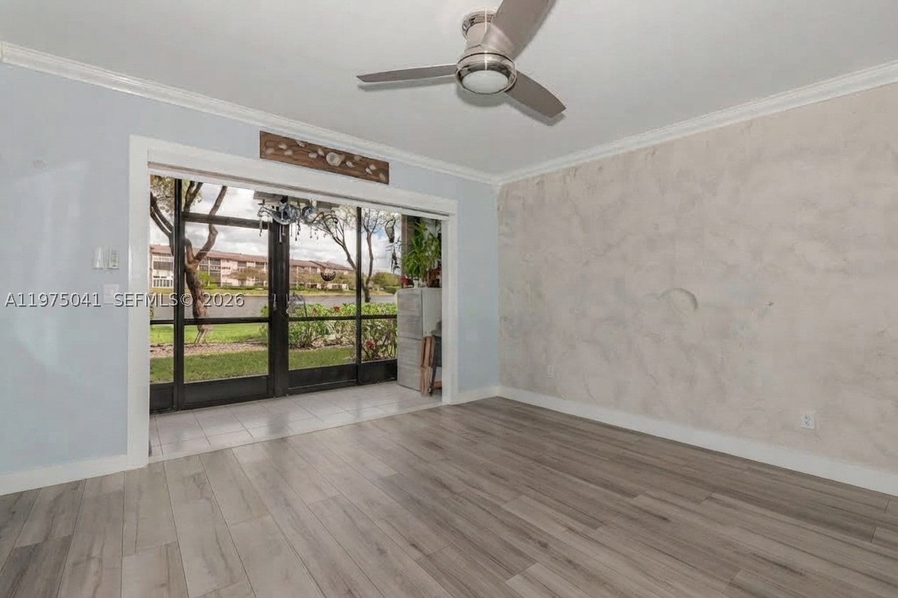 Pembroke Pines photo 4