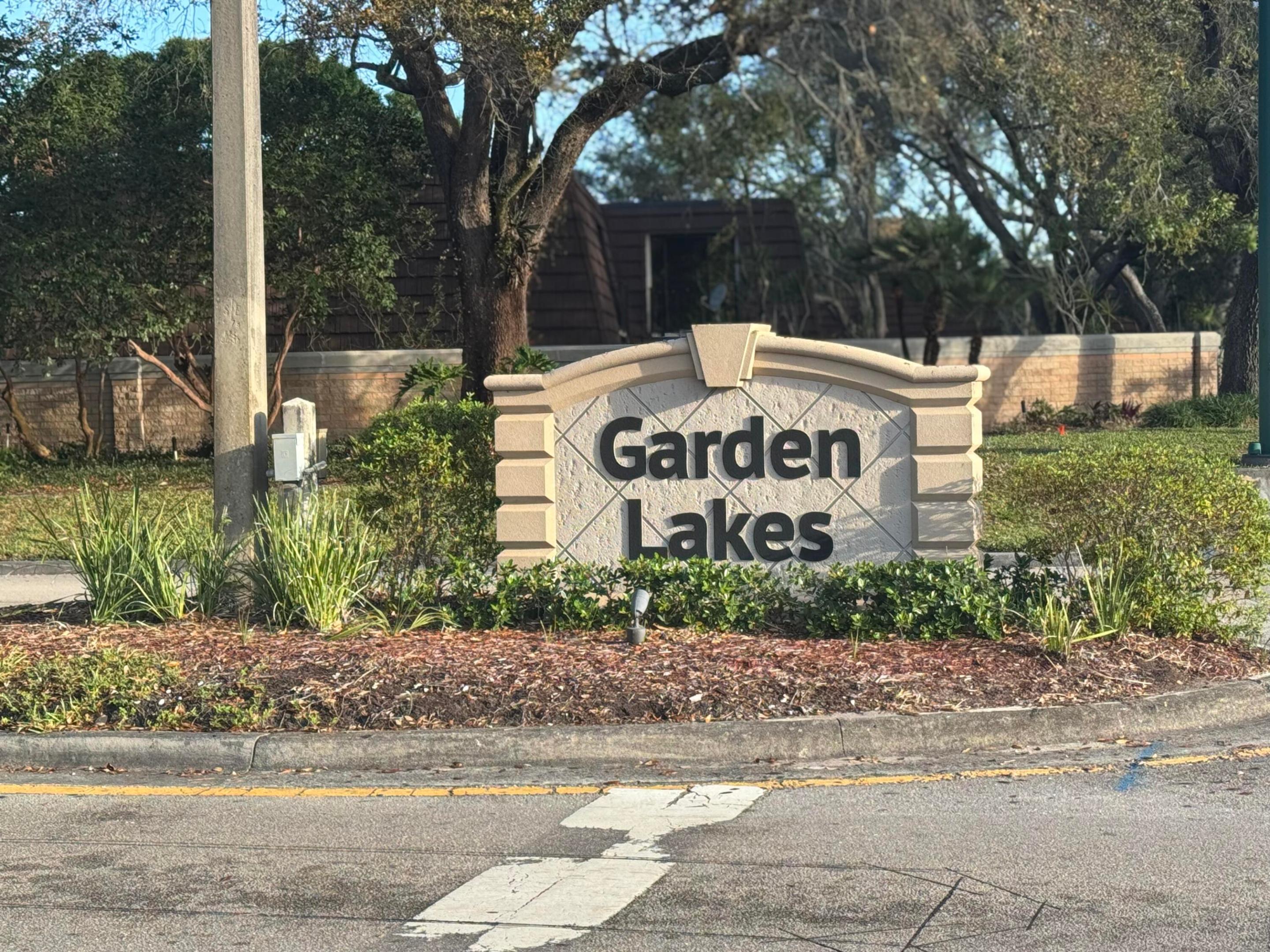 Palm Beach Gardens photo 2
