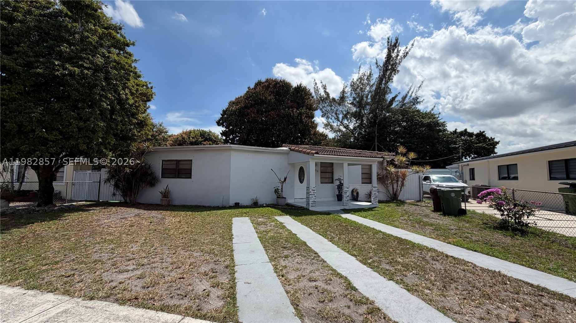 Hialeah photo 2