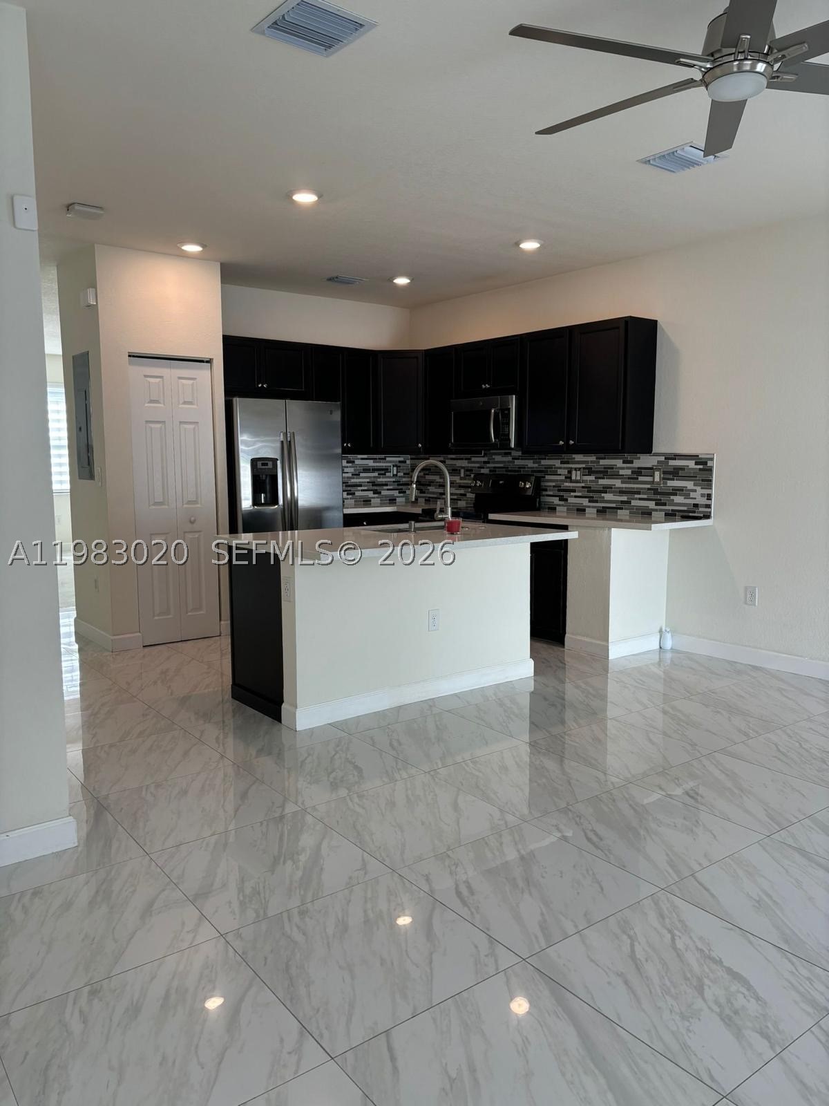 Hialeah photo 5