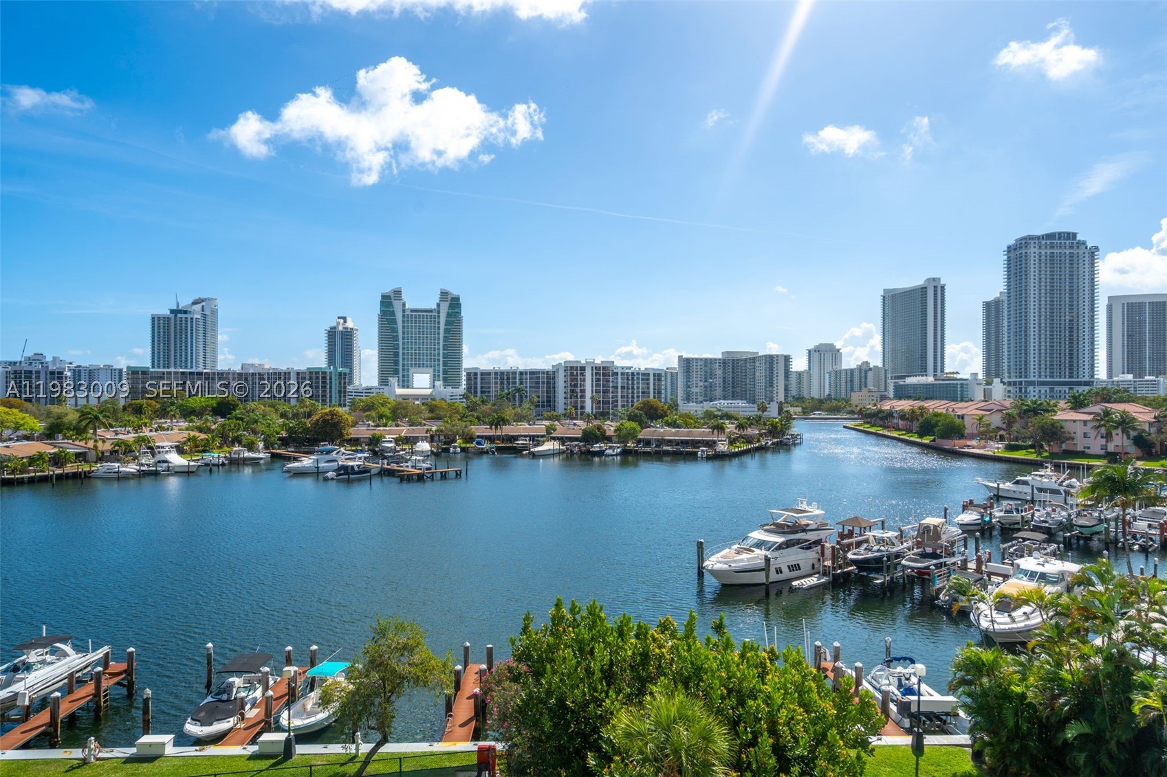 Hallandale Beach photo 1