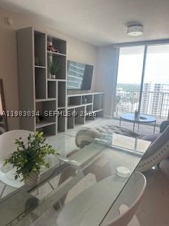 Miami photo 1