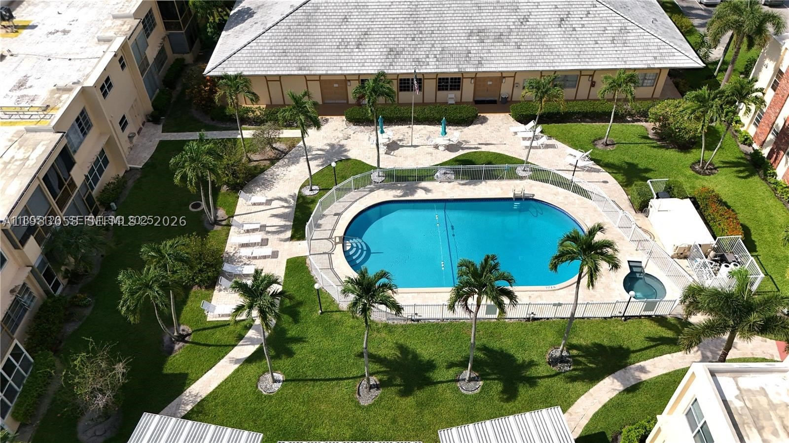 Hallandale Beach photo 1