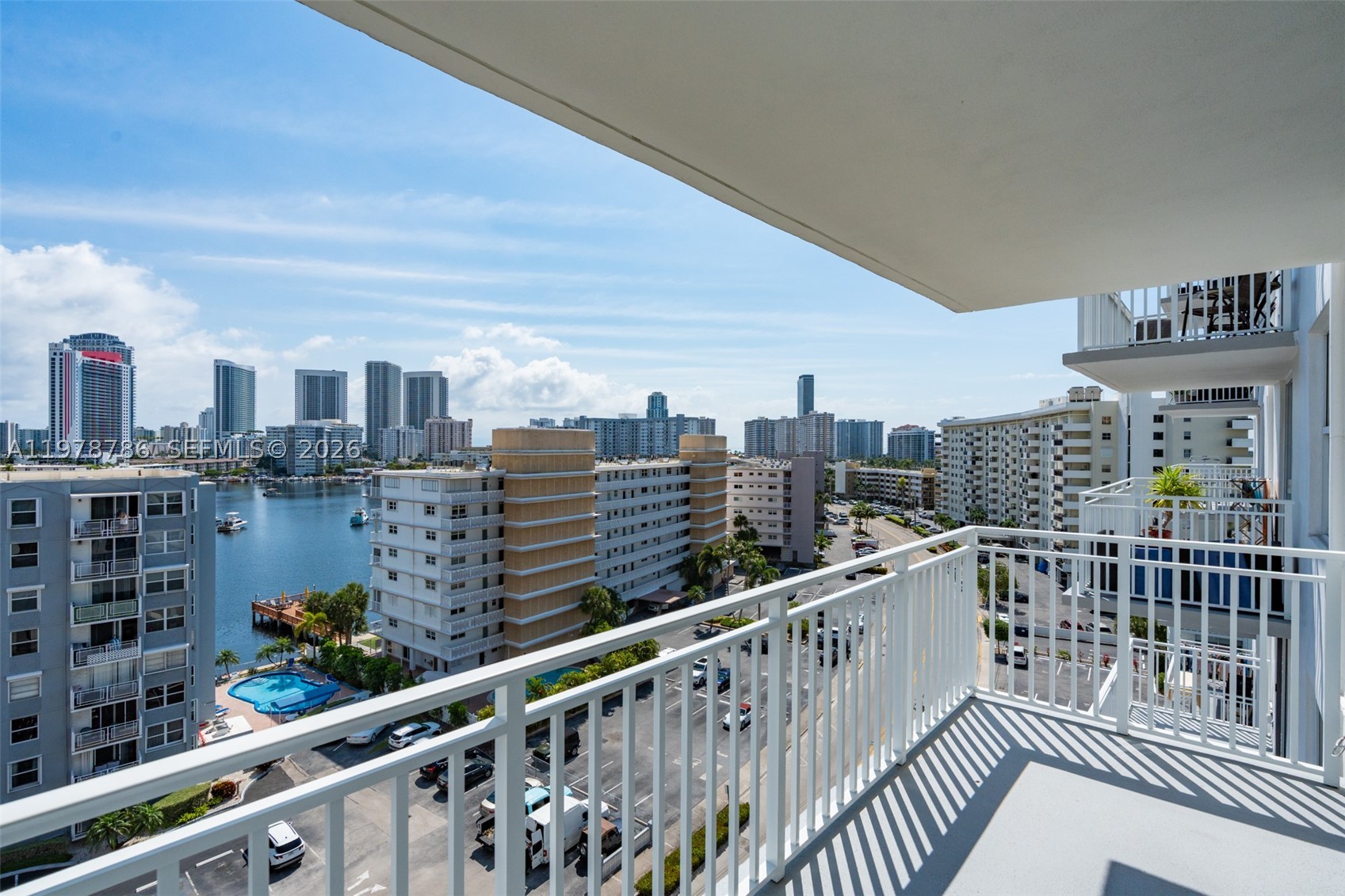 Hallandale Beach photo 3
