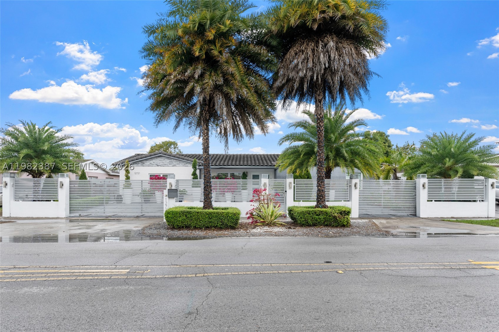 Miami photo 1