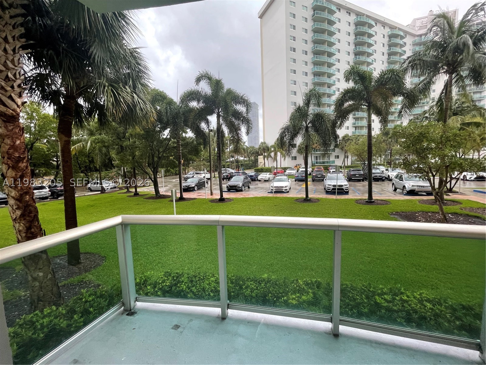 Sunny Isles Beach photo 2