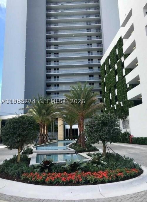 North Miami Beach photo 1