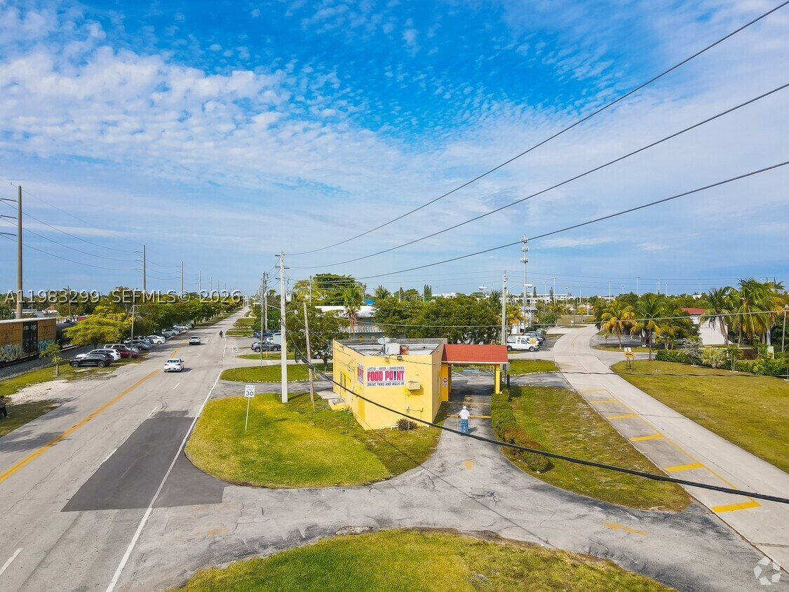 Hallandale Beach photo 5