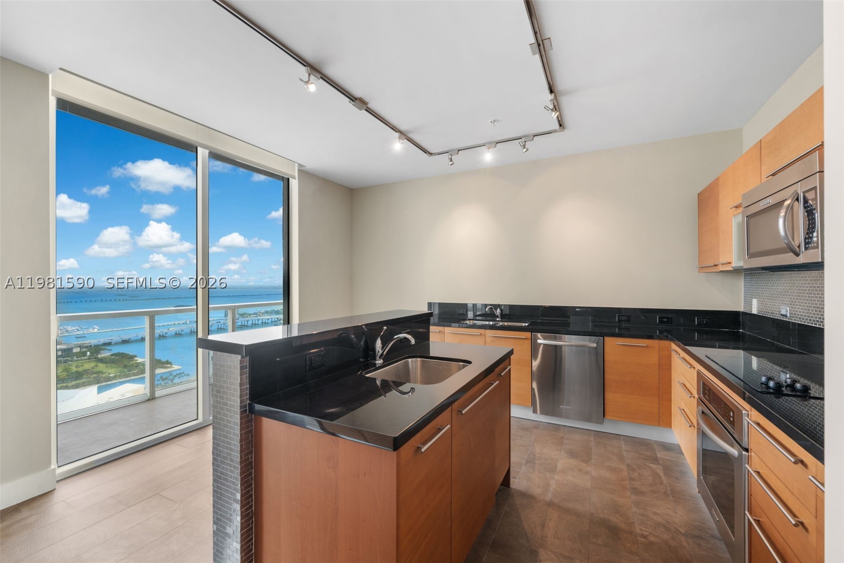 Miami photo 5