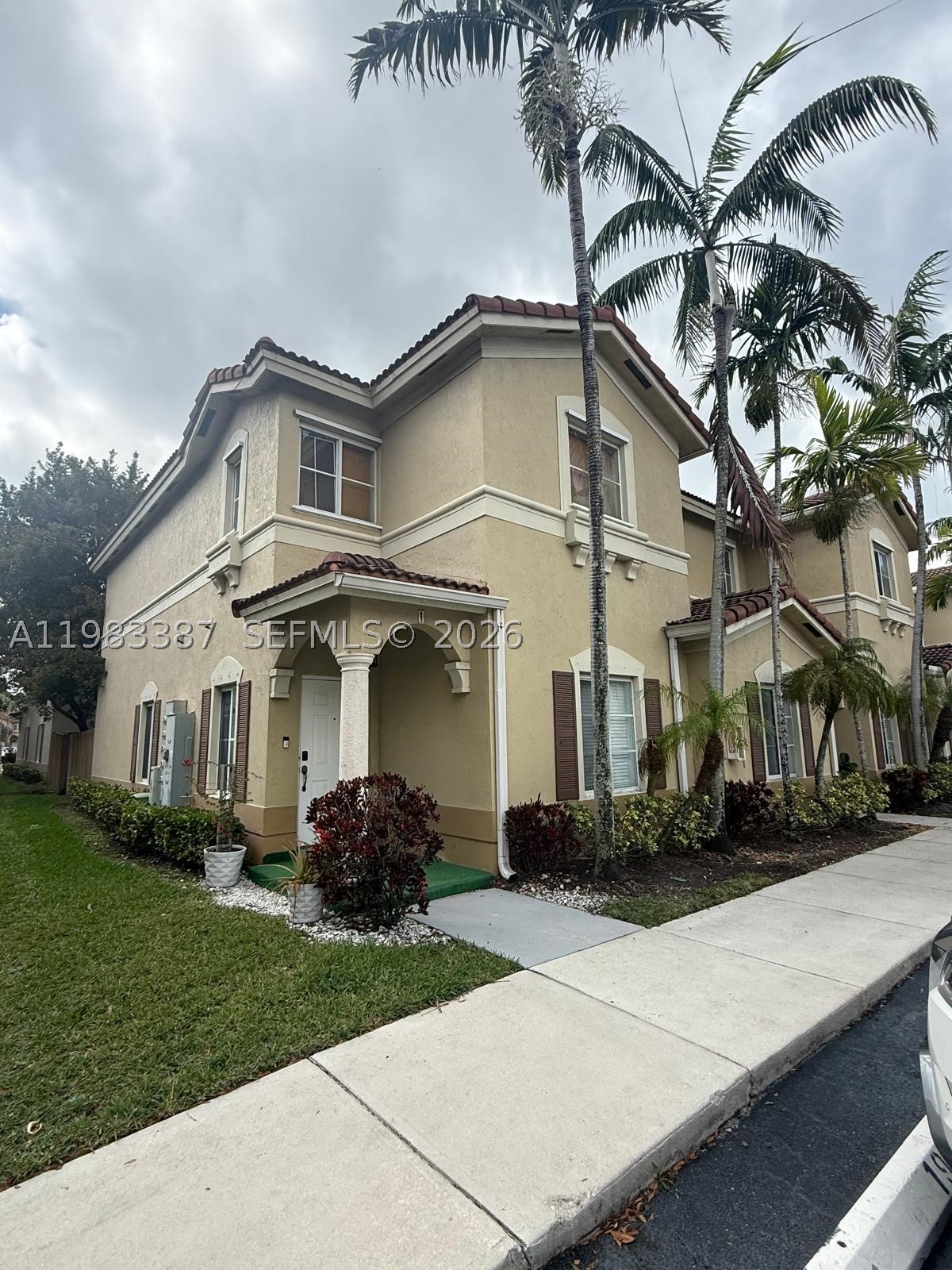 Doral photo 1