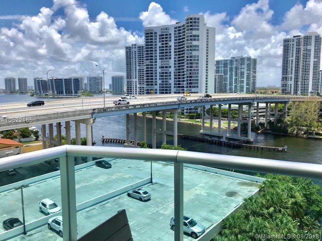 Sunny Isles Beach photo 3
