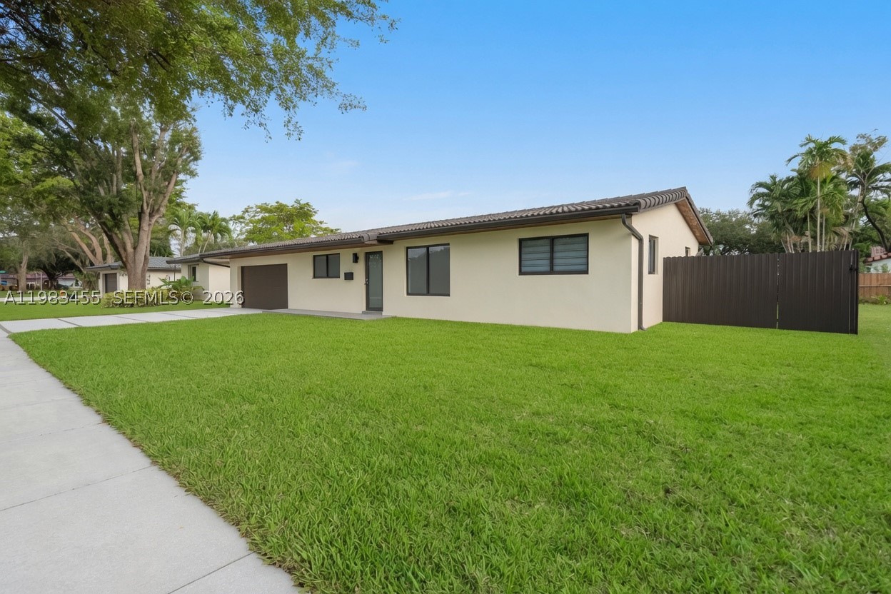 Miami Lakes photo 3