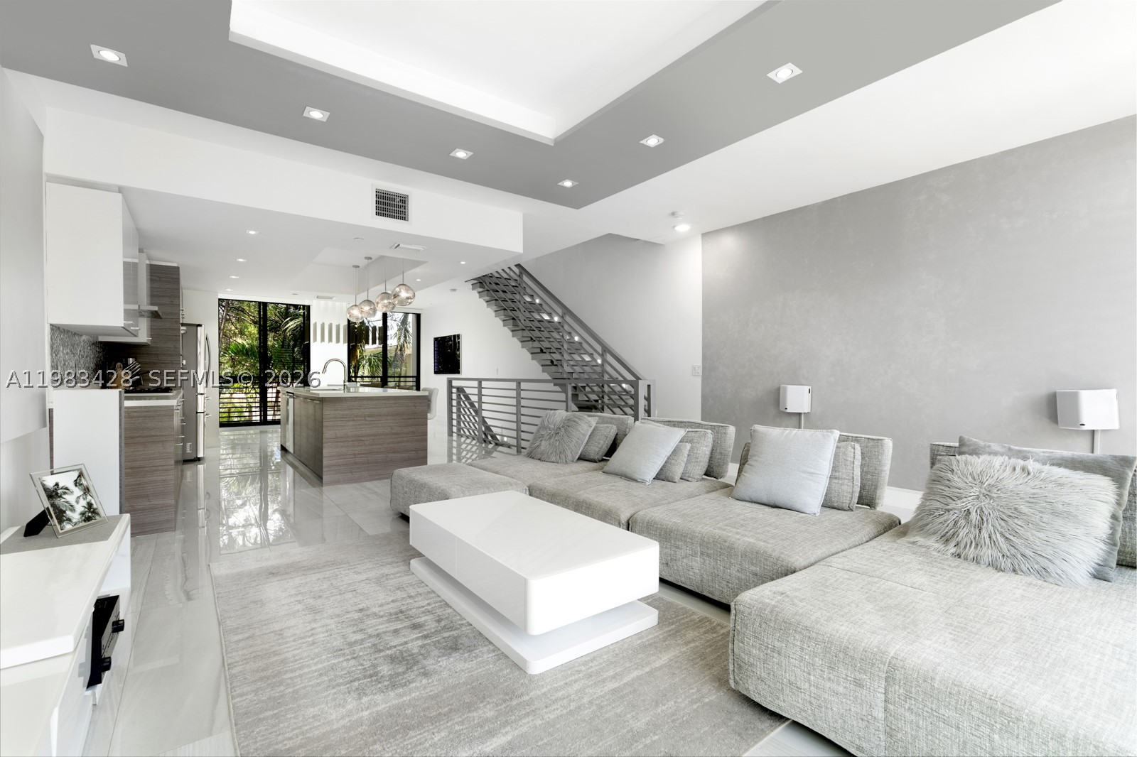 Bay Harbor Islands photo 4