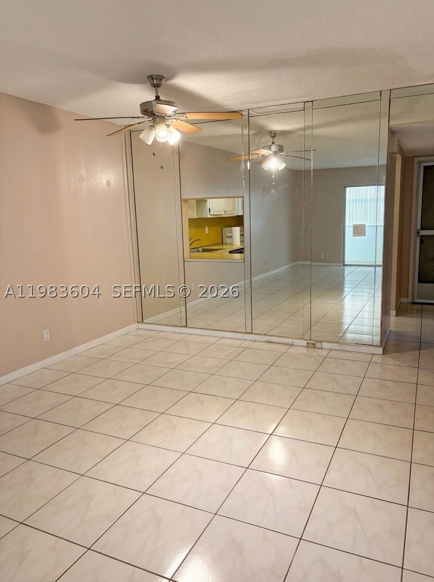 Hallandale Beach photo 1